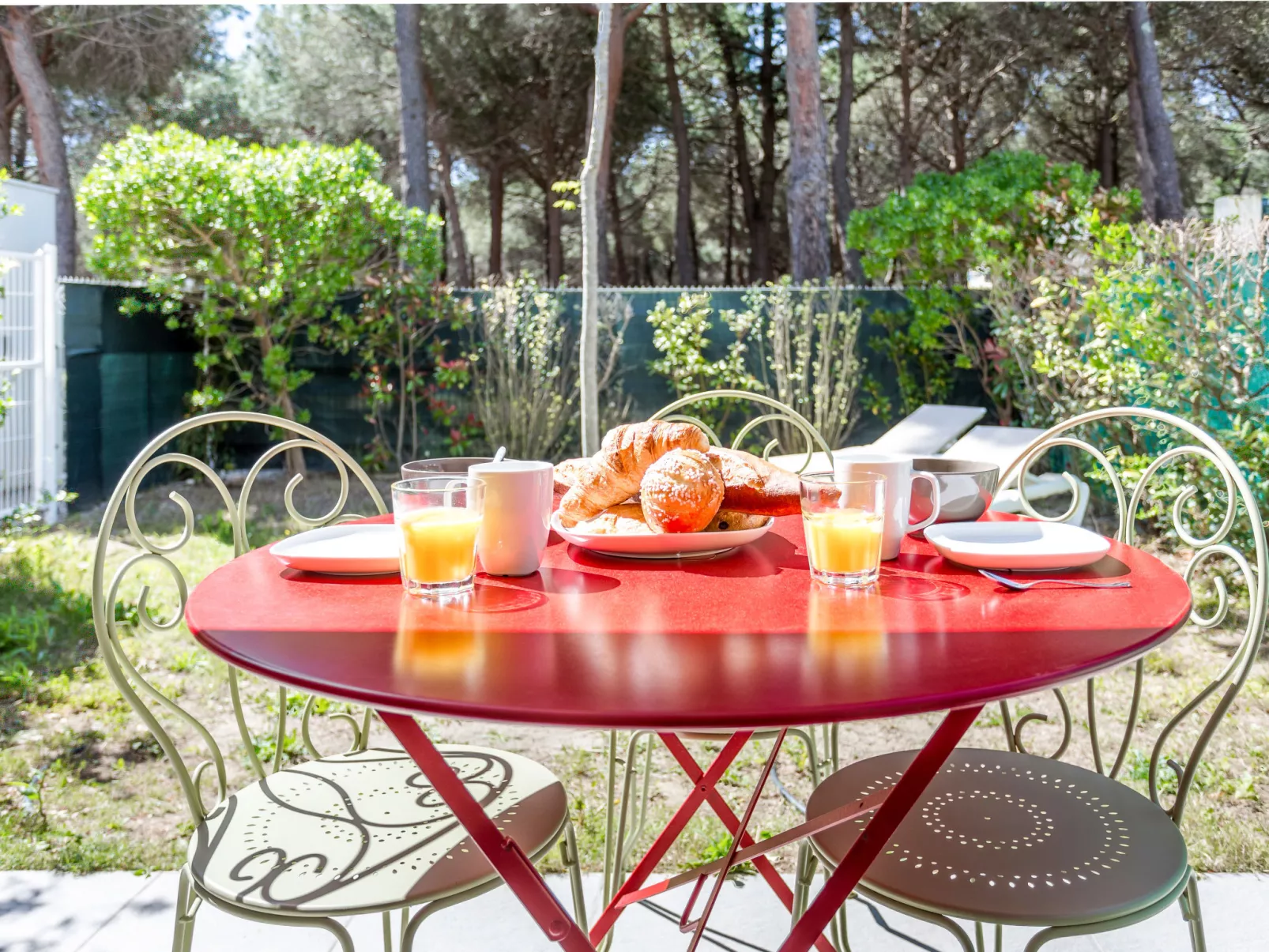 Les Pins Parasols-Buiten