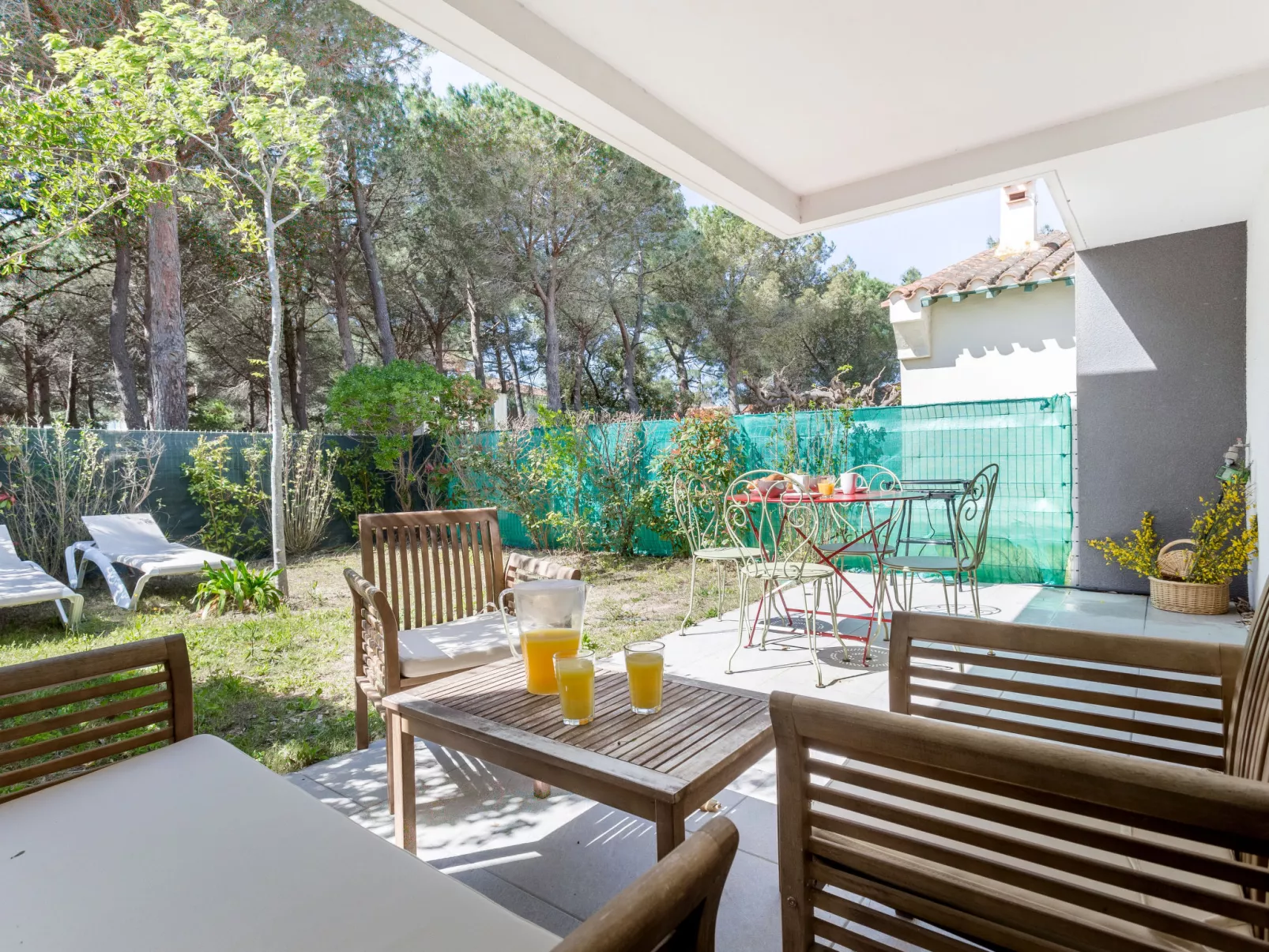 Les Pins Parasols-Buiten