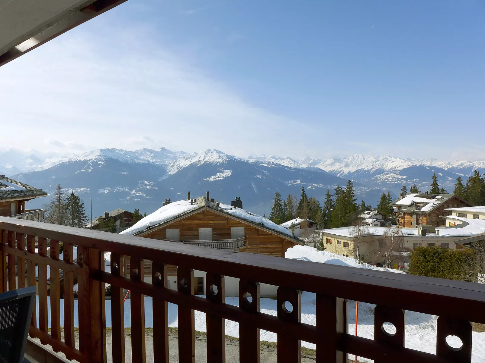 Les Aiguilles Vertes Rez inférieur-Buiten