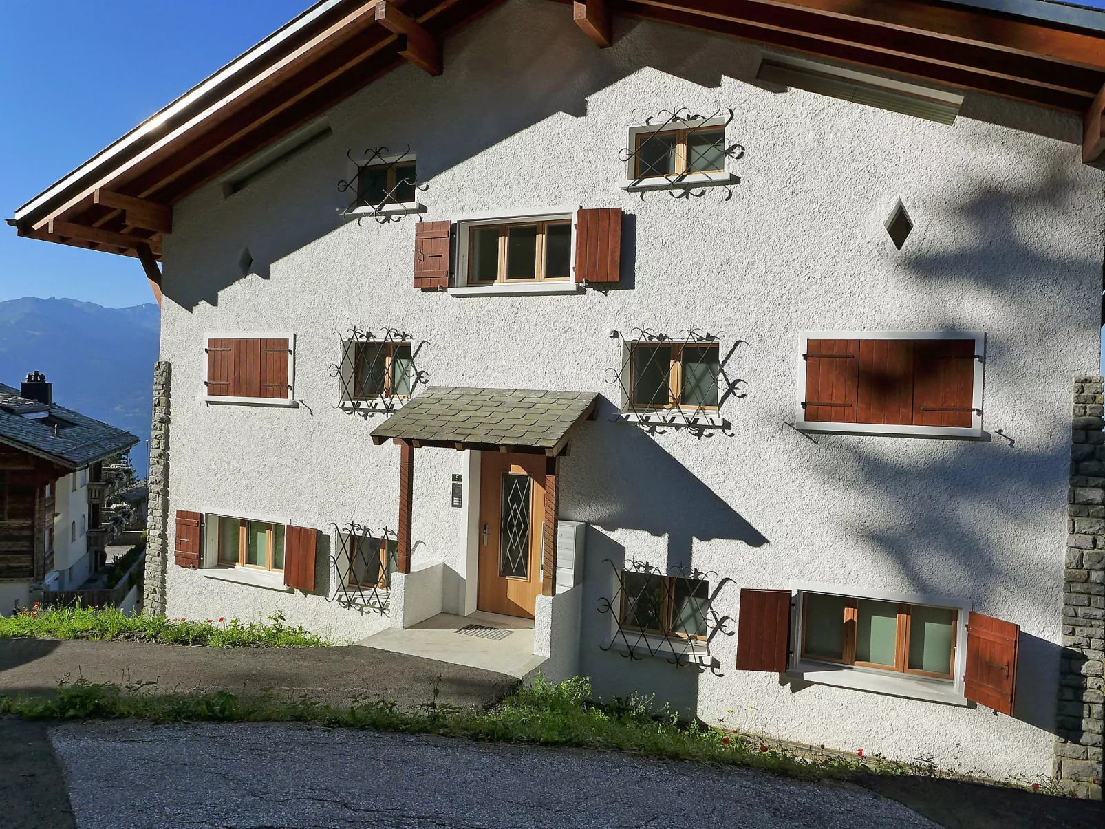 Les Aiguilles Vertes Rez inférieur-Buiten
