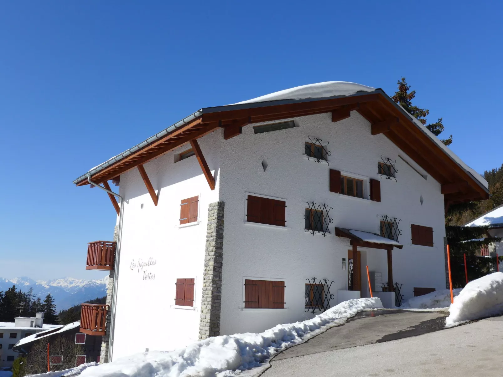 Les Aiguilles Vertes Rez inférieur-Buiten