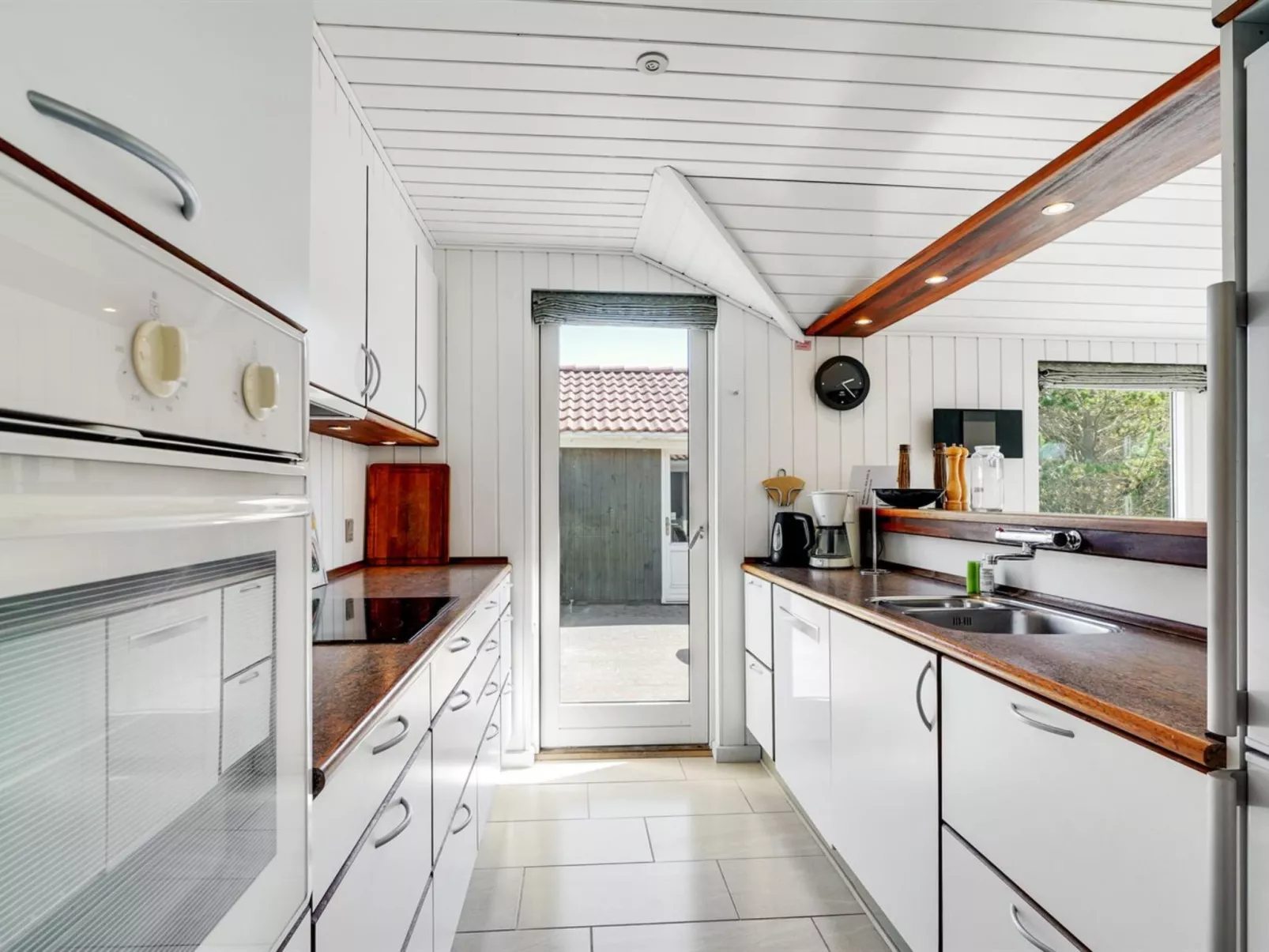 "Henkil" - 700m from the sea