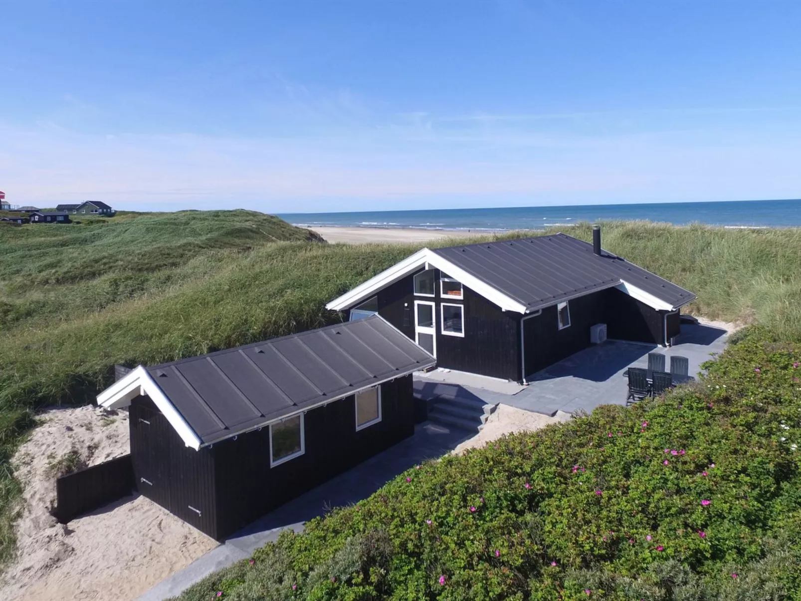 "Felippa" - 25m from the sea-Buiten