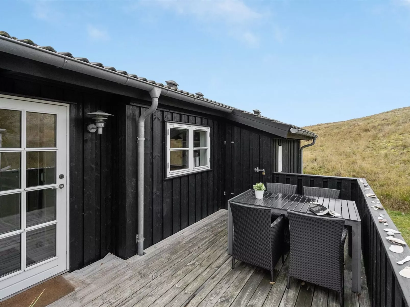 "Danko" - 1.5km from the sea-Buiten