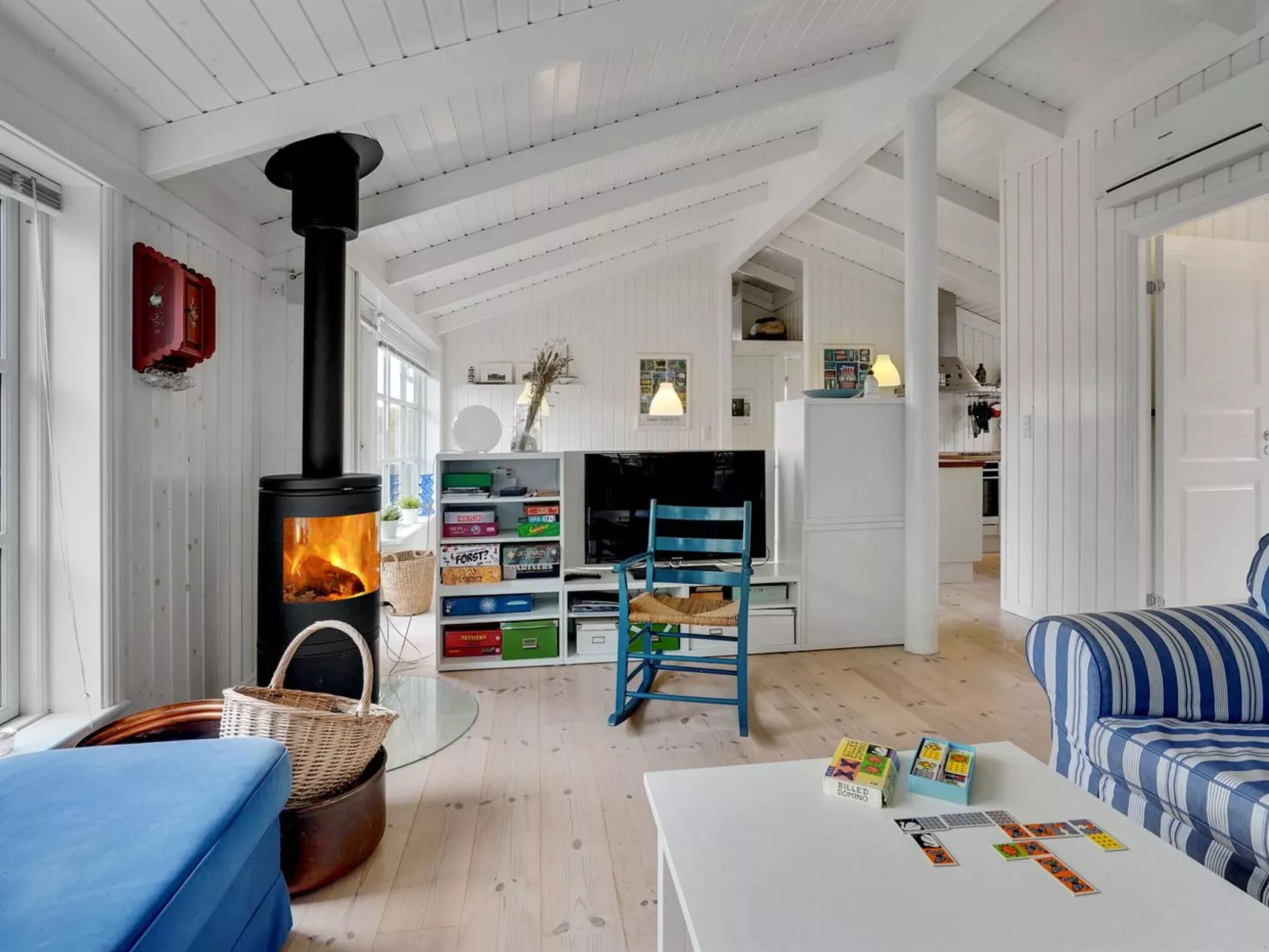 "Danko" - 1.5km from the sea-Binnen
