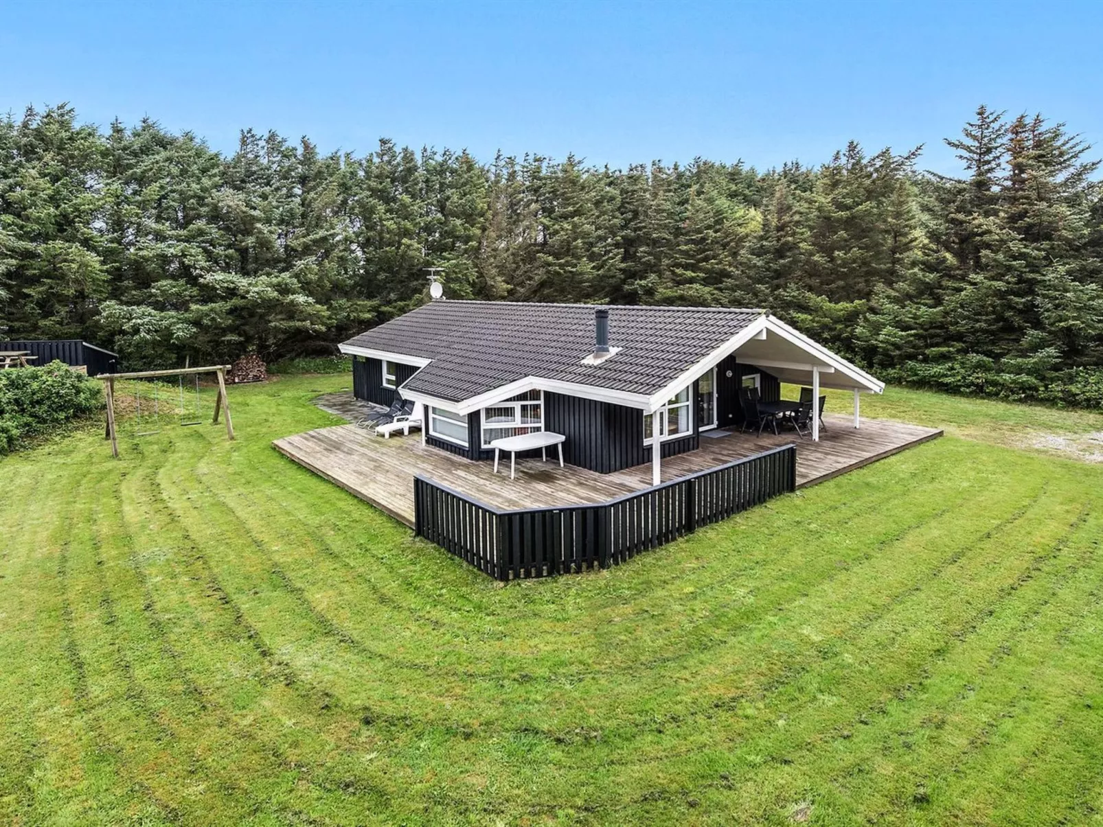 "Ilka" - 375m from the sea-Buiten