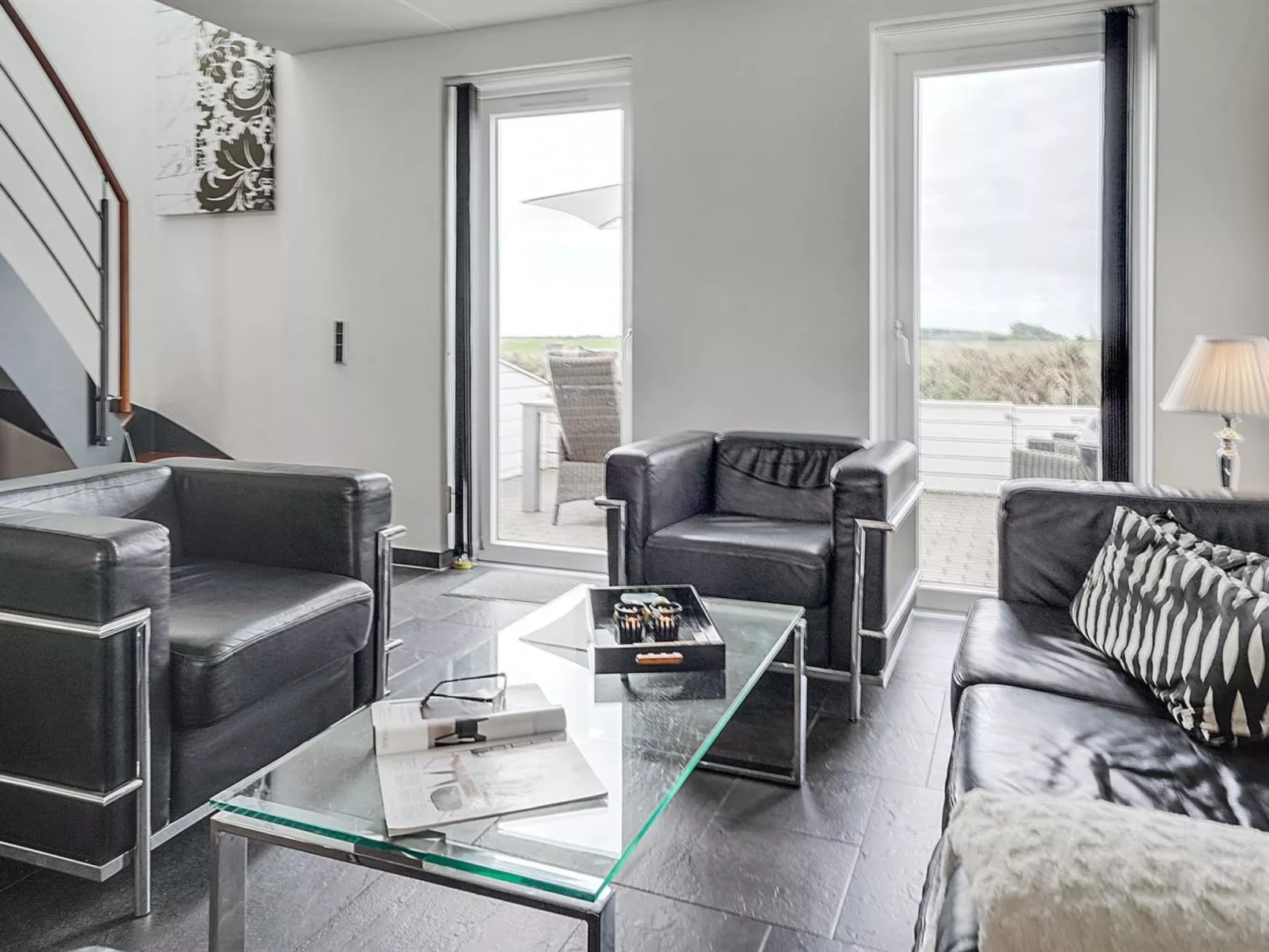 "Hugo" - 2.5km from the sea-Binnen