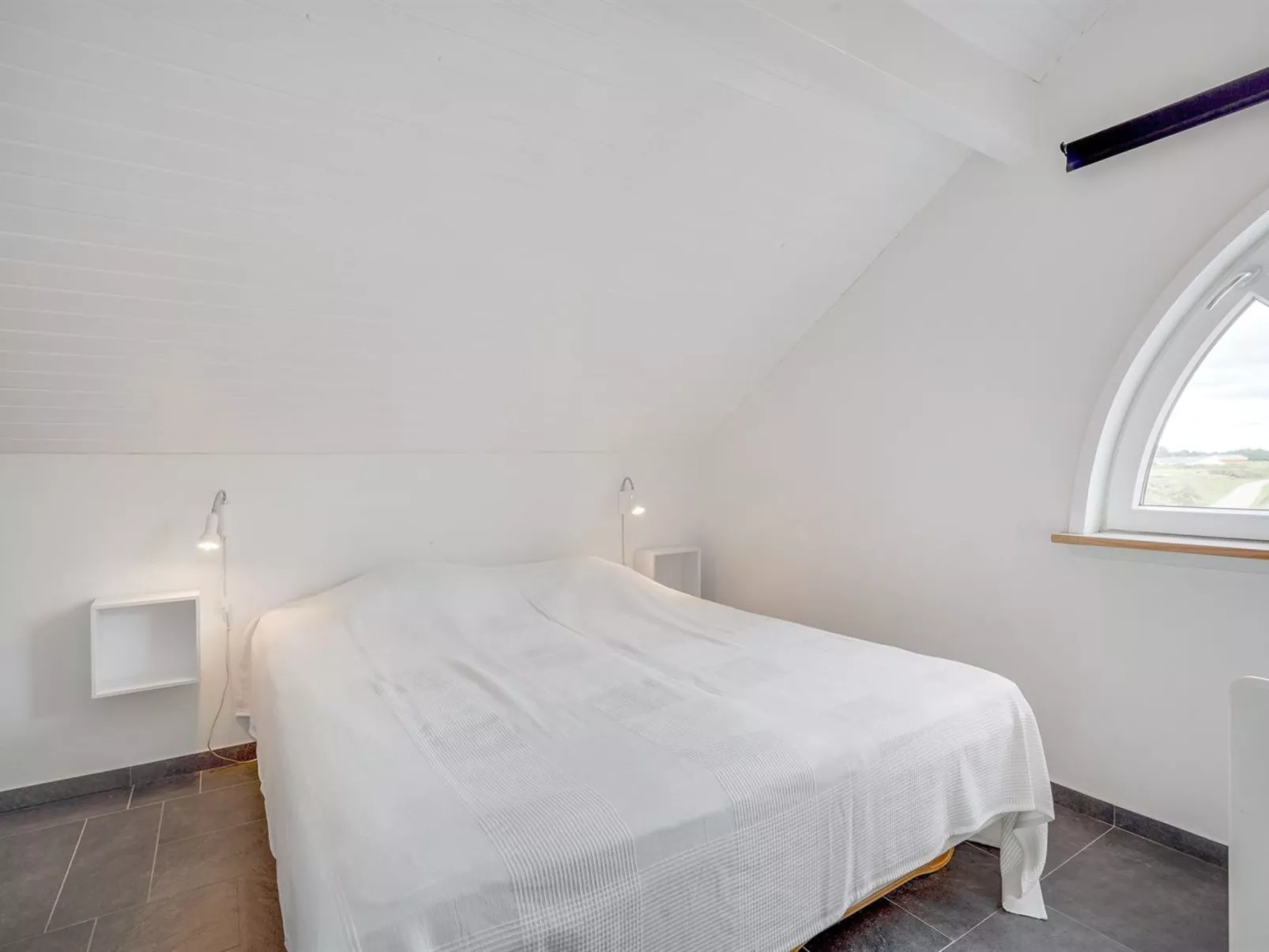 "Hugo" - 2.5km from the sea-Binnen
