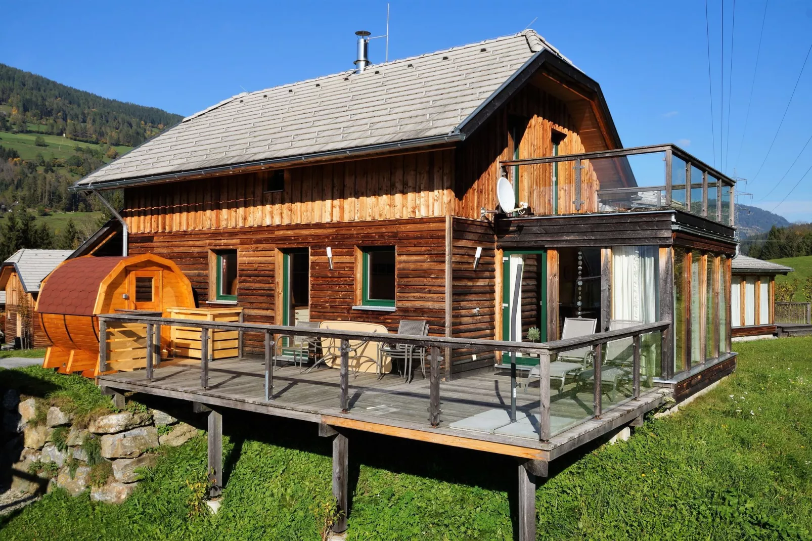 Chalet Murau-Buitenkant zomer