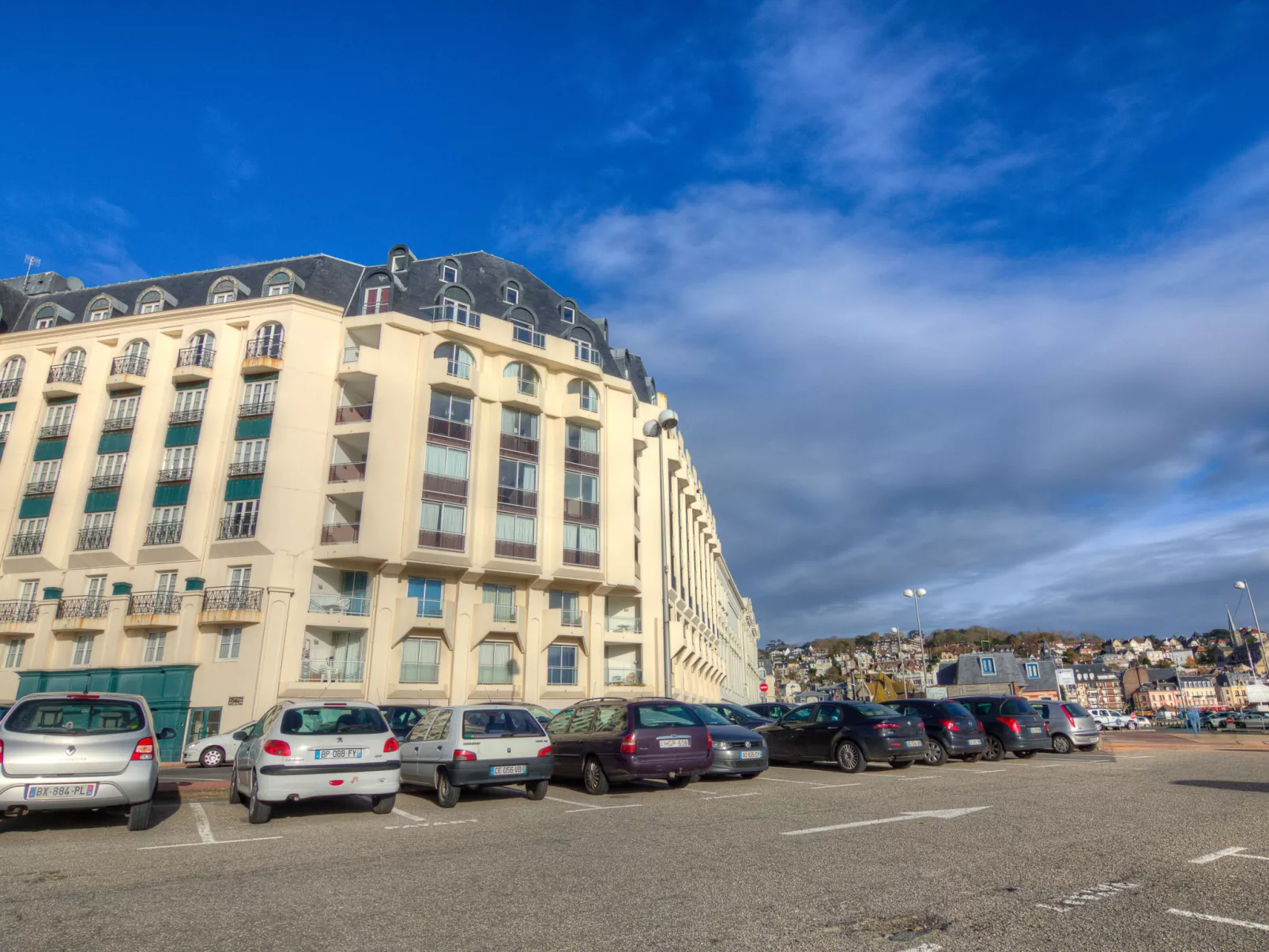 Le Beach-Buiten