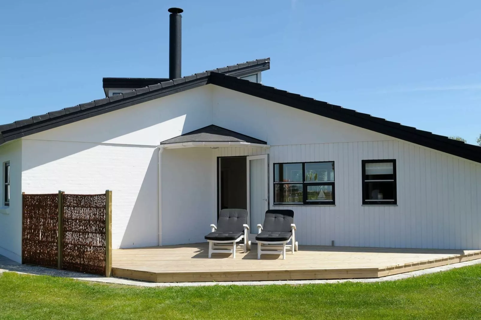 Ruim vakantiehuis in Jutland vlak bij de zee