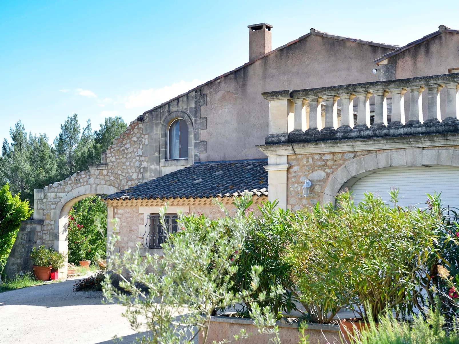 Les Garrigues de la Vallée des Baux-Buiten