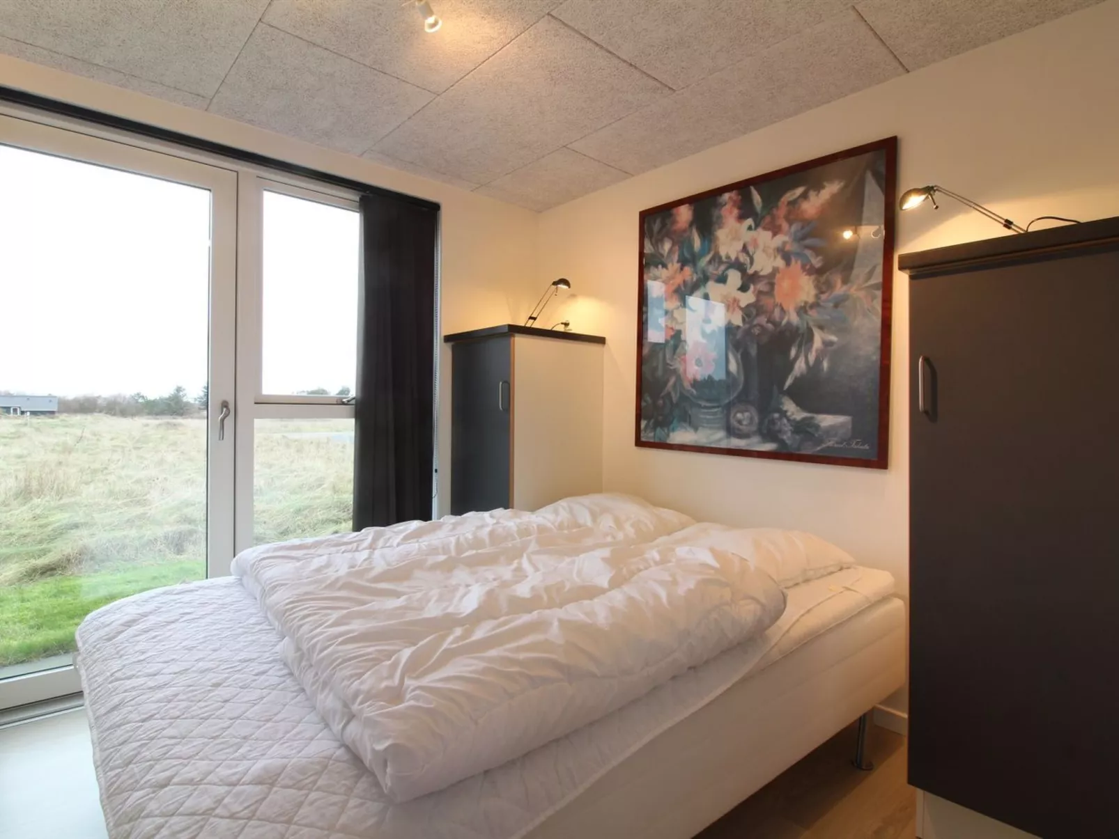 "Fader" - 950m from the sea-Binnen