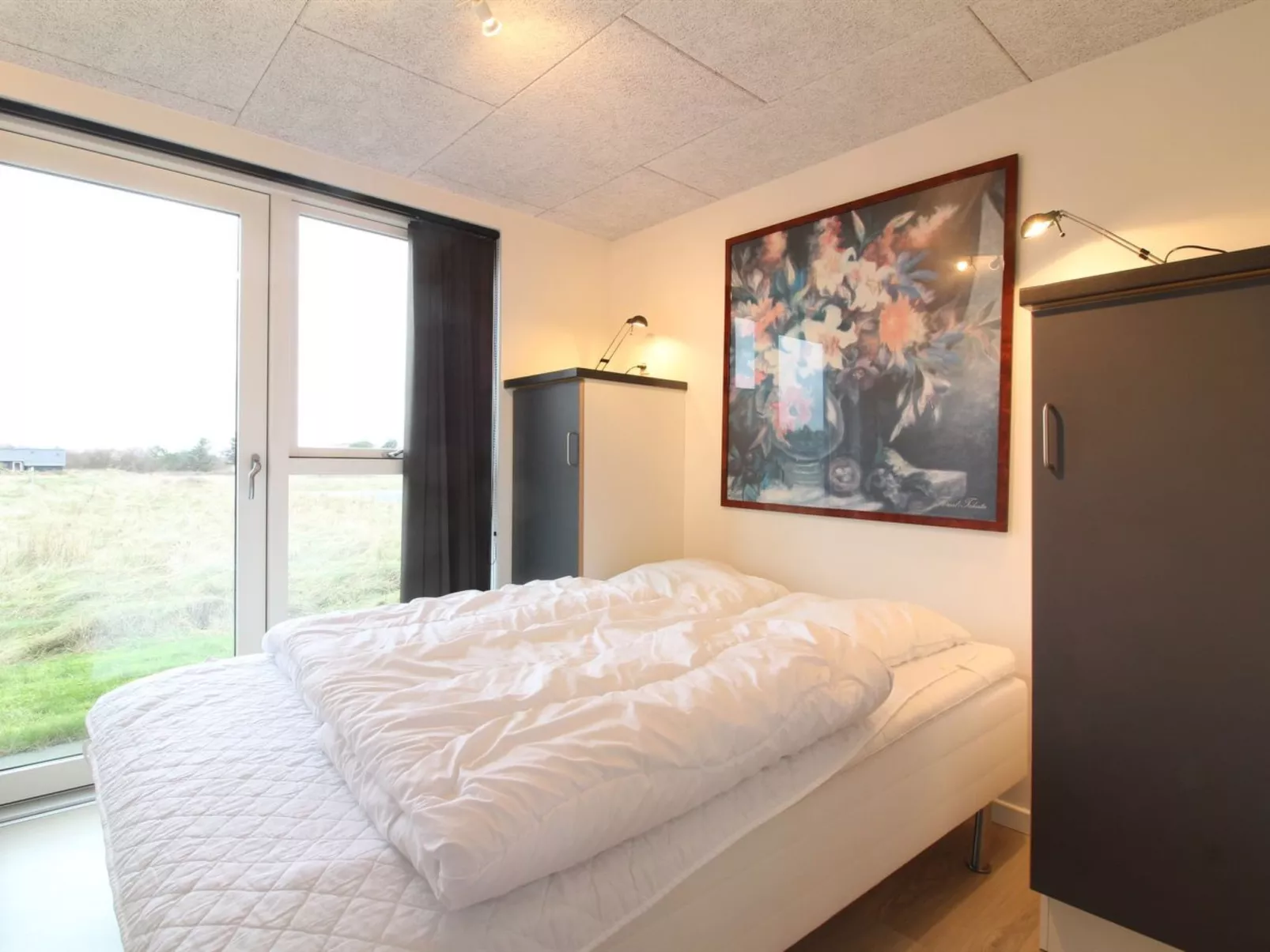 "Fader" - 950m from the sea-Binnen