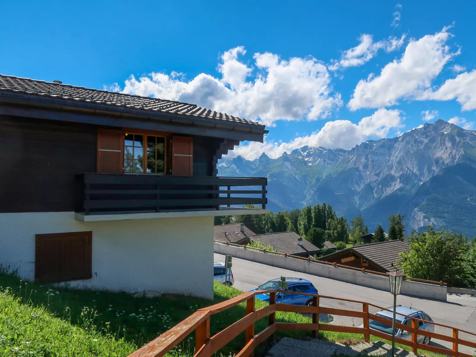 Chalet Dominique-Buiten