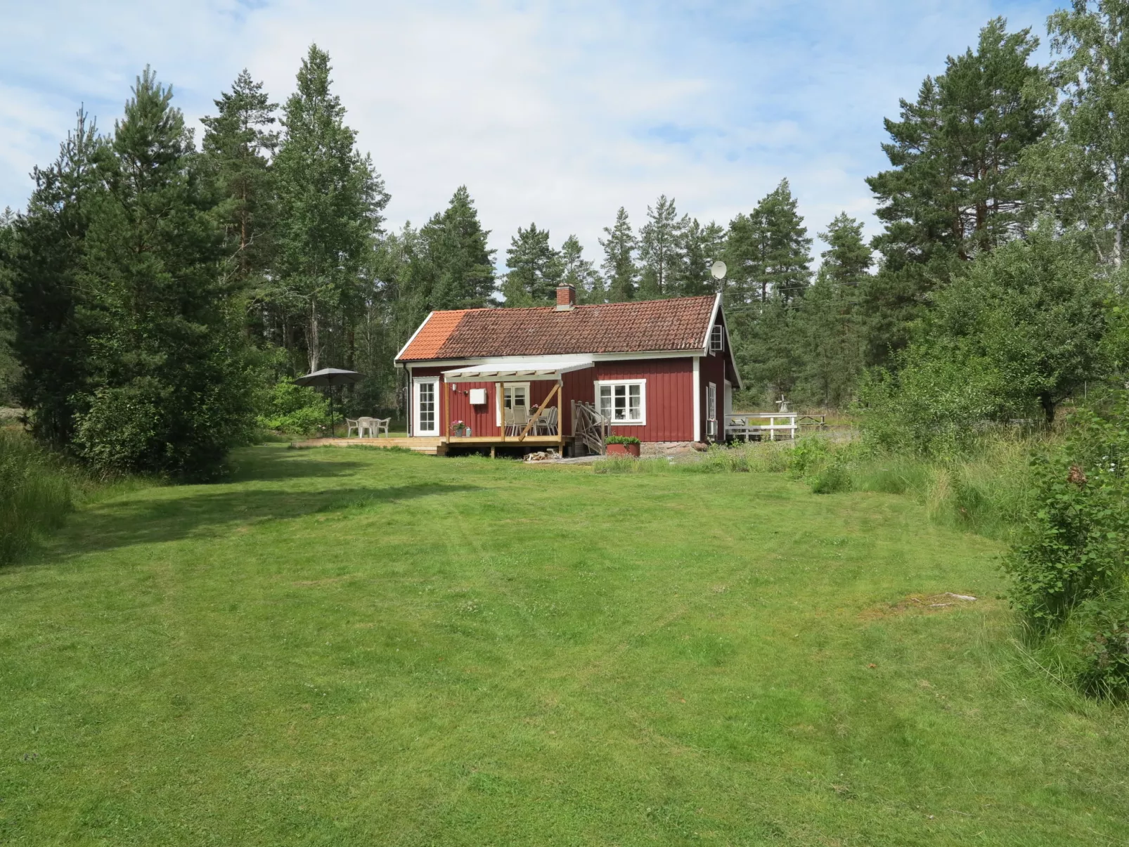 Manhem (SND152)-Buiten