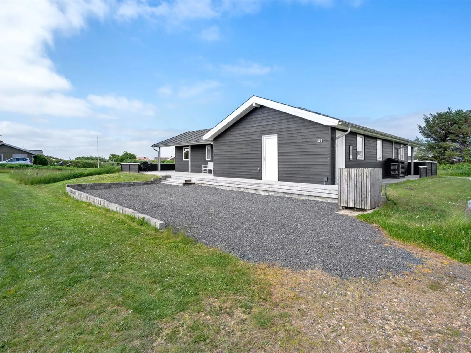 "Nahel" - 150m to the inlet-Buiten