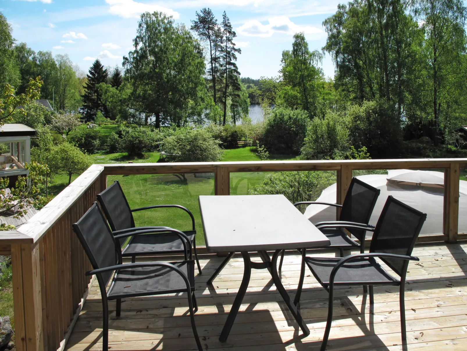 Munkhalla Morgonsolen-Buiten