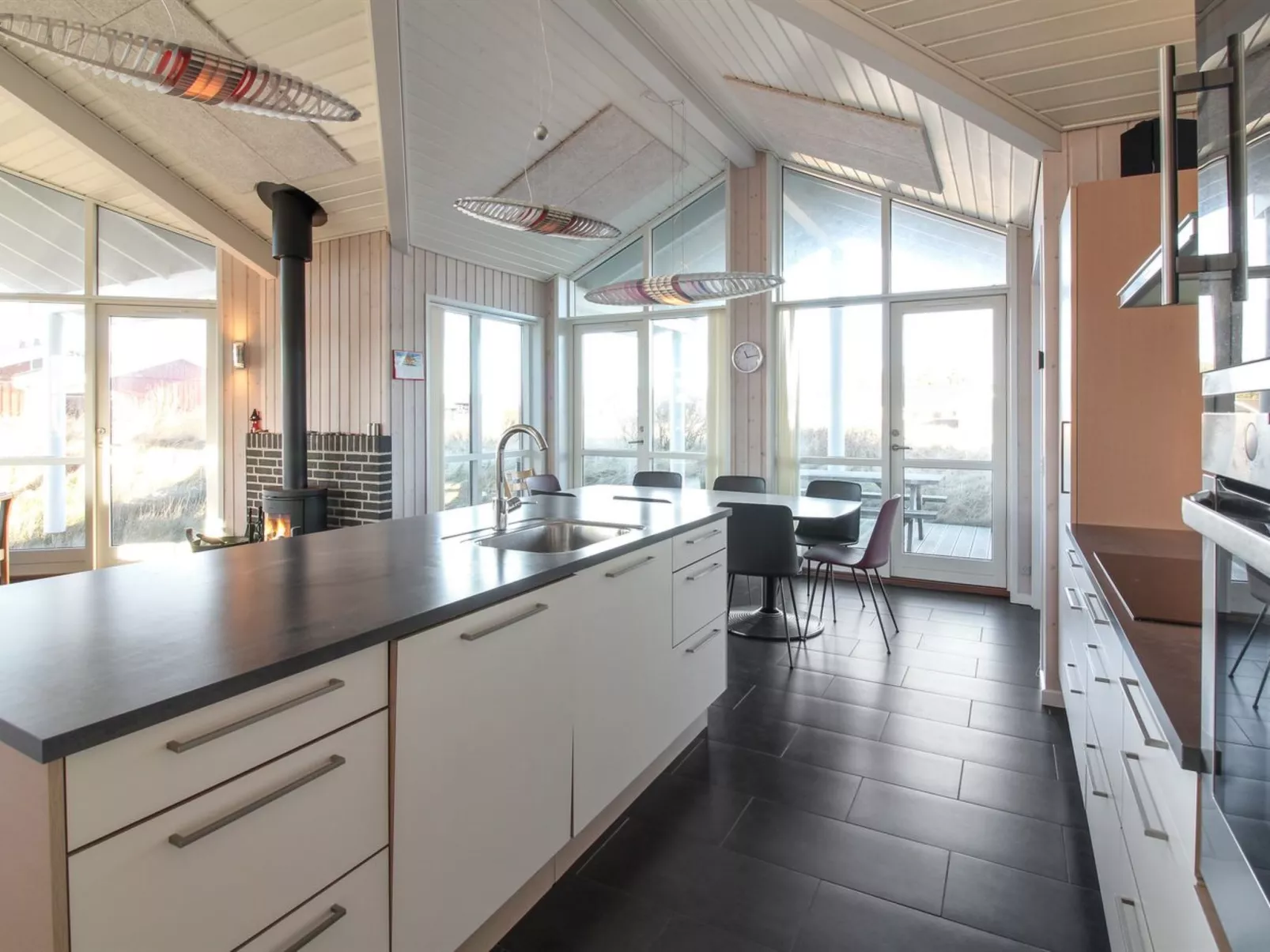 "Eskil" - 656m from the sea-Buiten