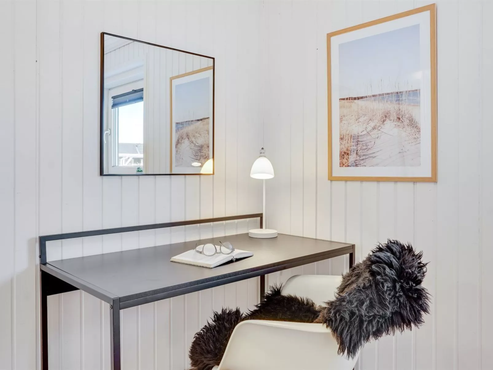 "Hillevi" - 200m from the sea-Binnen