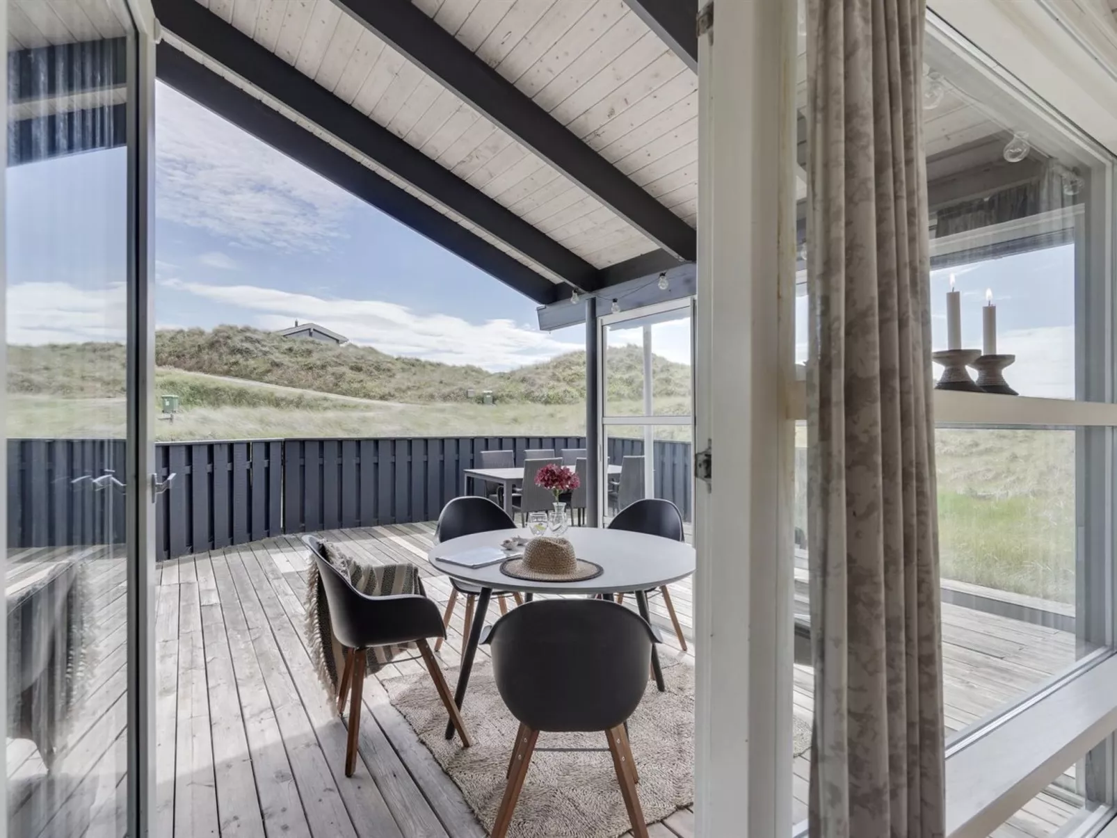 "Nielsigne" - 400m from the sea-Buiten