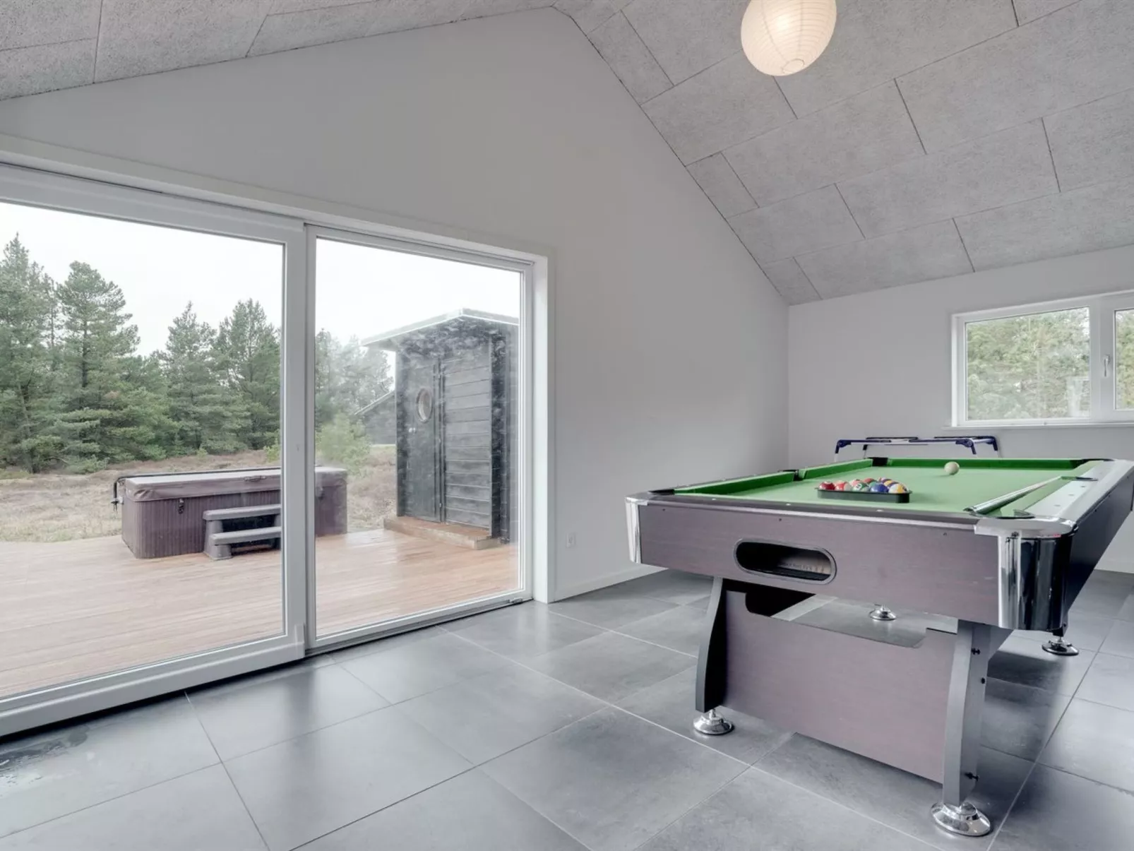 "Elke" - 3.5km from the sea-Binnen
