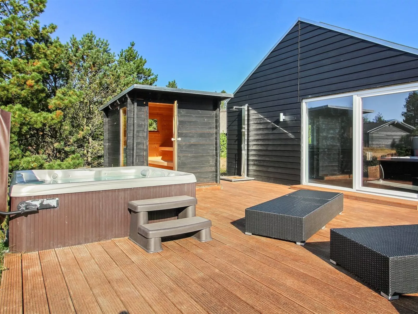 "Elke" - 3.5km from the sea-Buiten