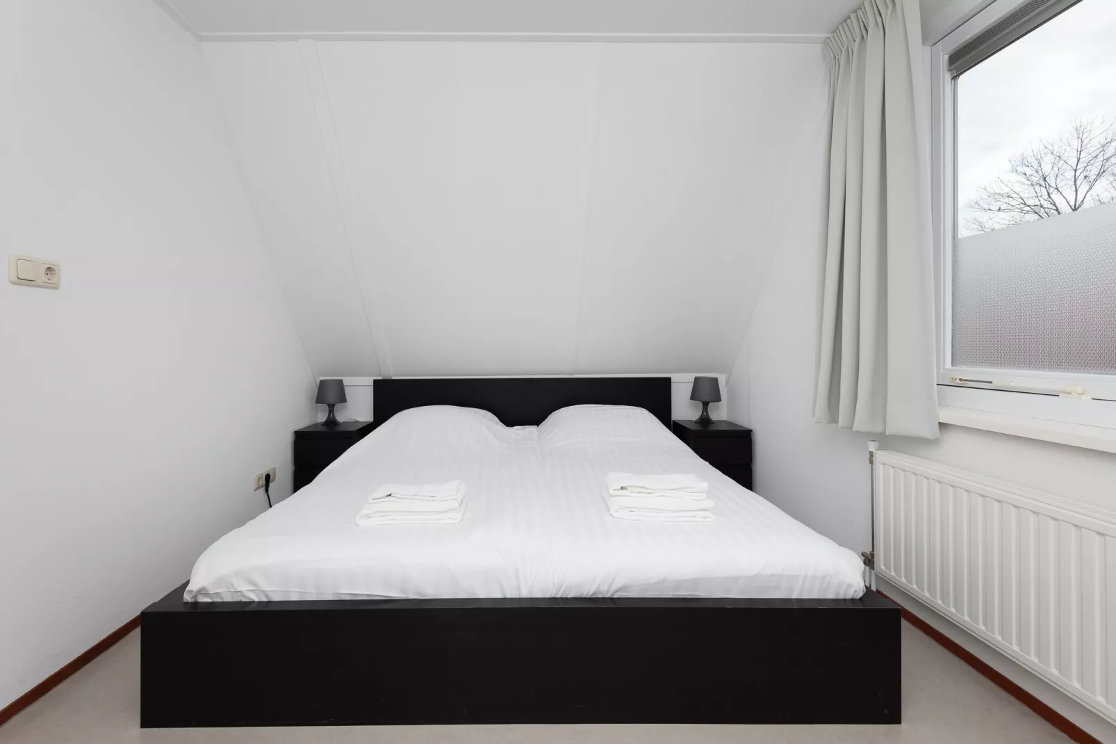 Zuidweg 18 Park Viletta 28-Slaapkamer
