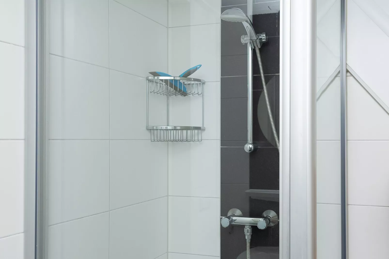 Zuidweg 18 Park Viletta 28-Badkamer