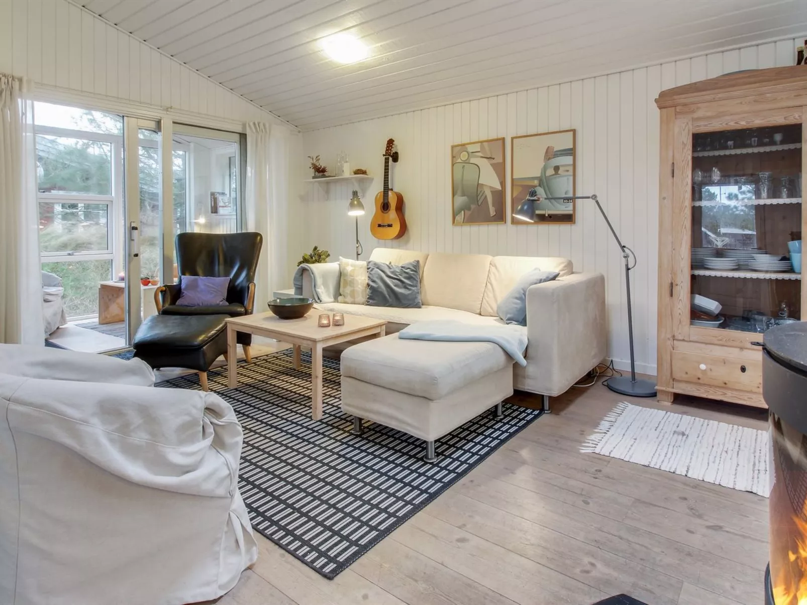 "Hakon" - 900m from the sea-Binnen