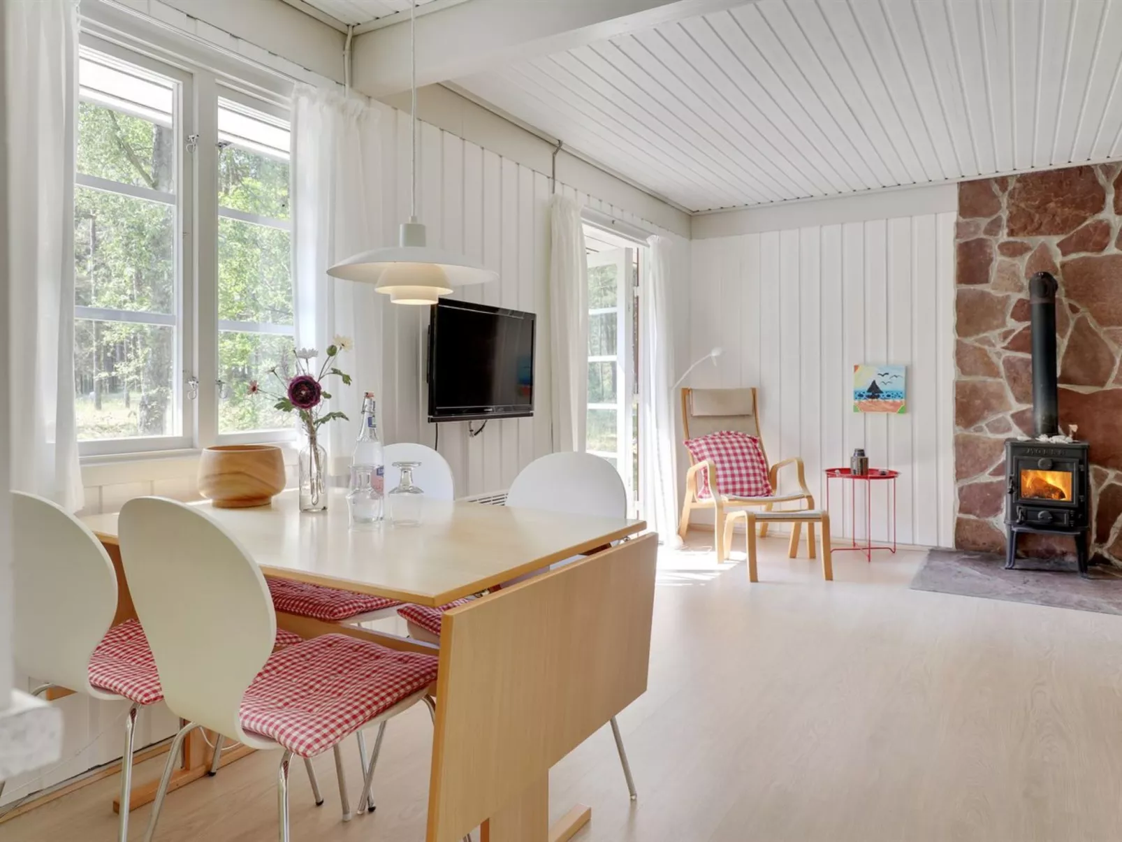 "Aave" - 800m from the sea-Binnen