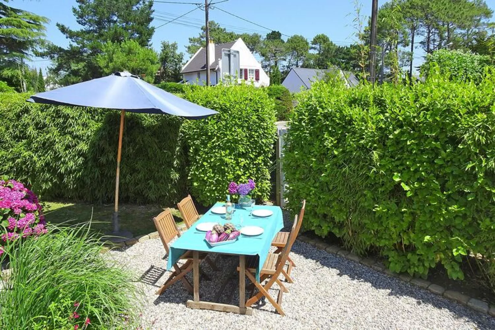 Semi-detached house Carnac-Tuinen zomer