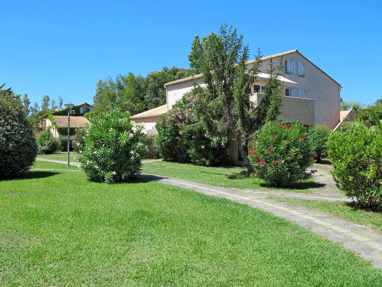 Marina d'Oru (GHI111)-Buiten