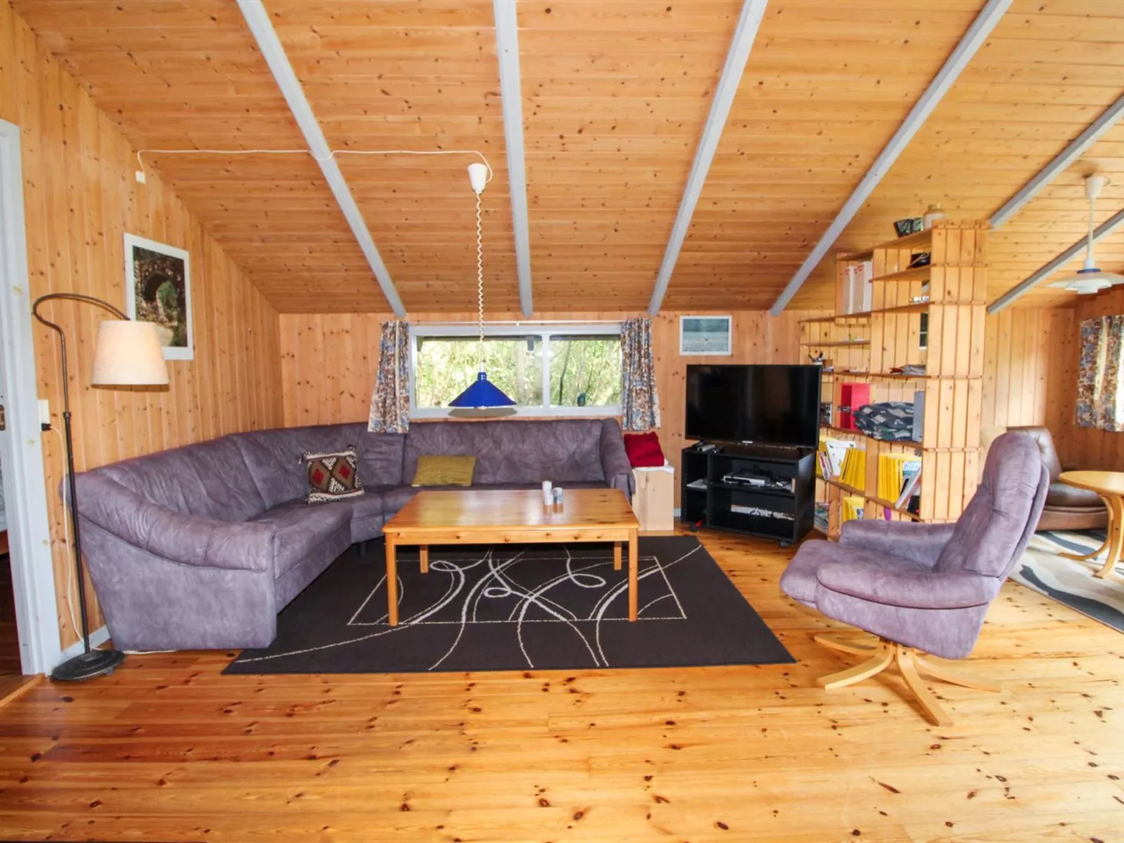 "Kerrin" - 300m from the sea-Binnen