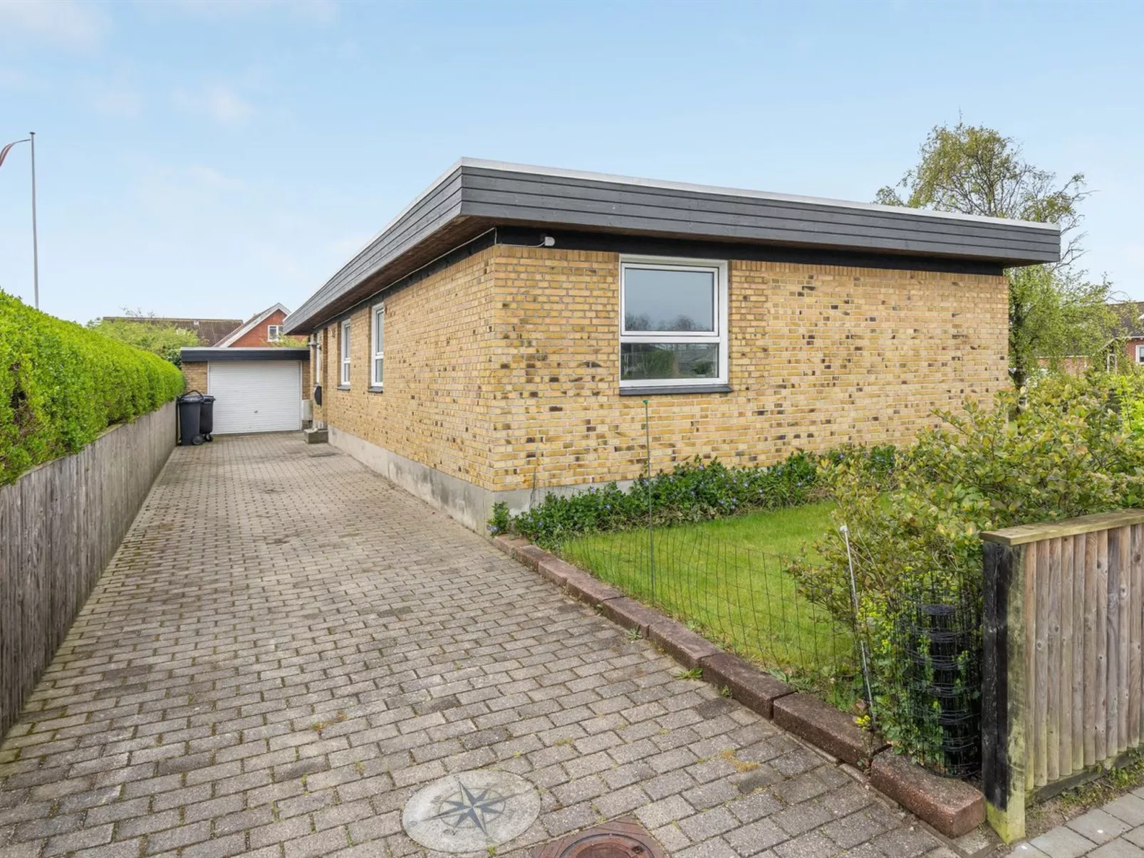 "Villum" - 700m from the sea-Buiten