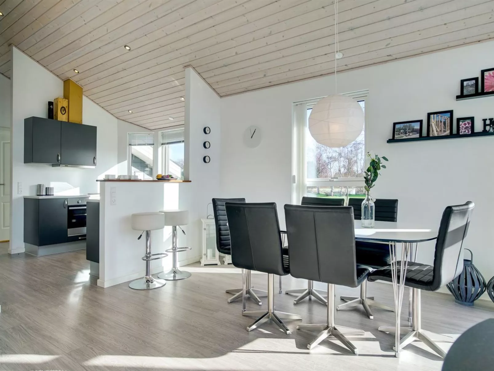 "Luukas" - 150m from the sea-Binnen