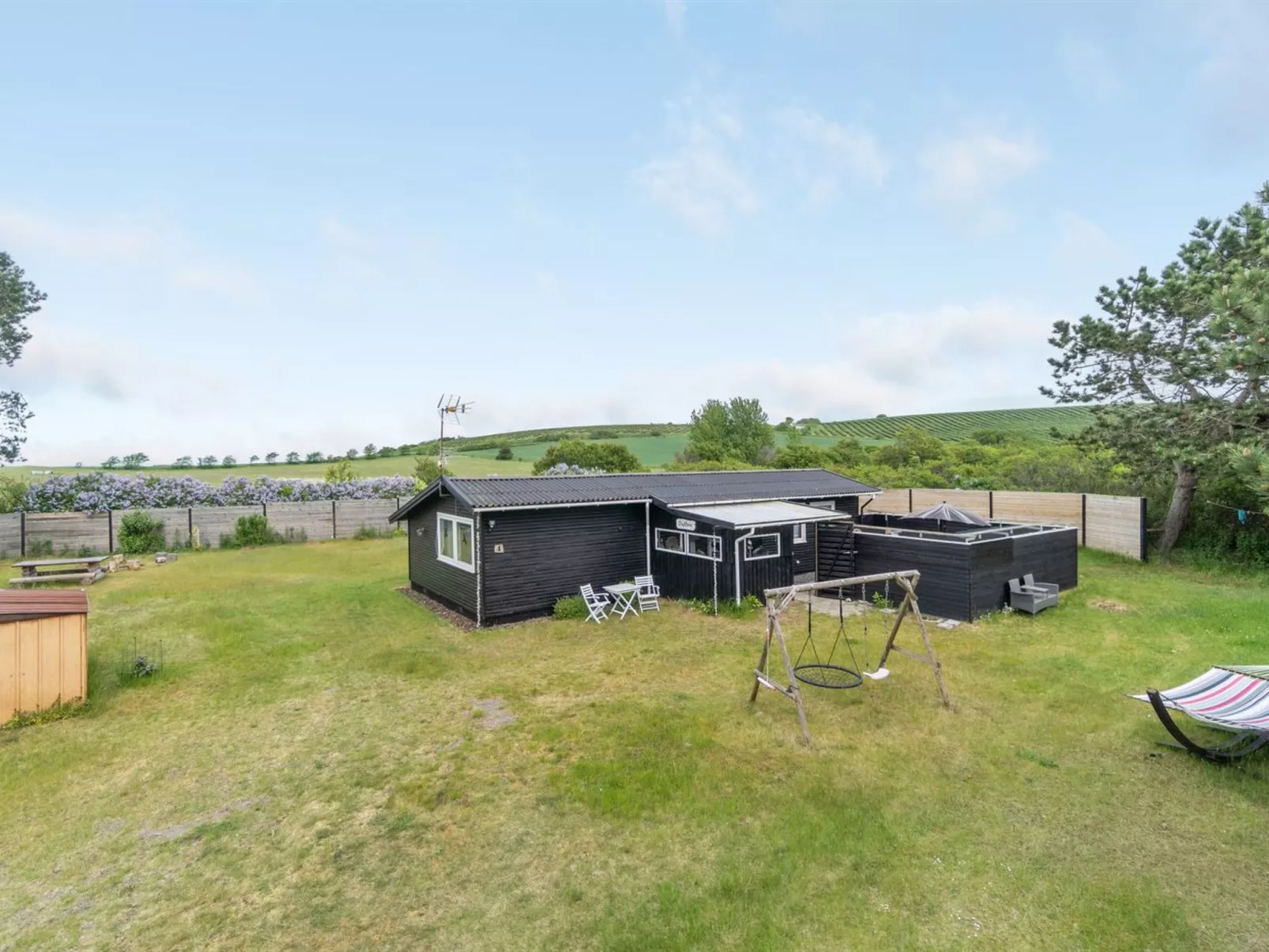 "Ludvika" - 350m from the sea-Buiten