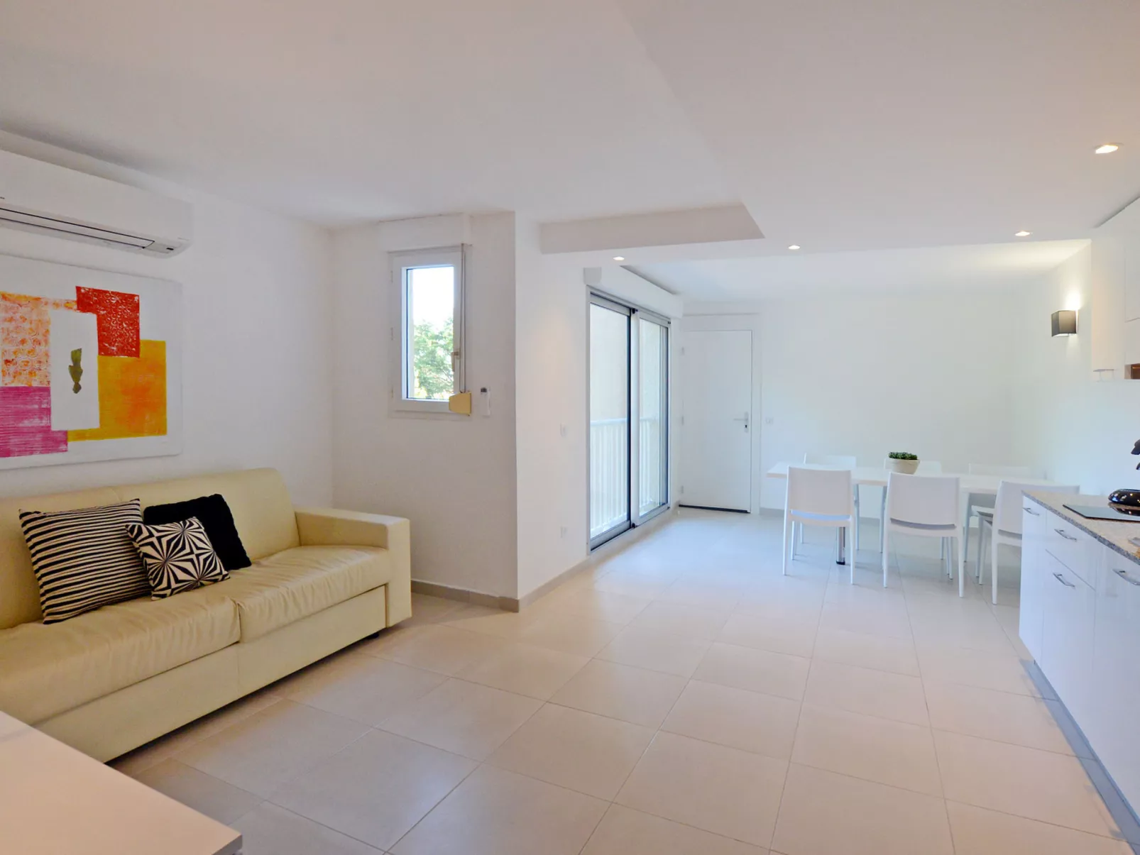MB6 Loggia-Binnen