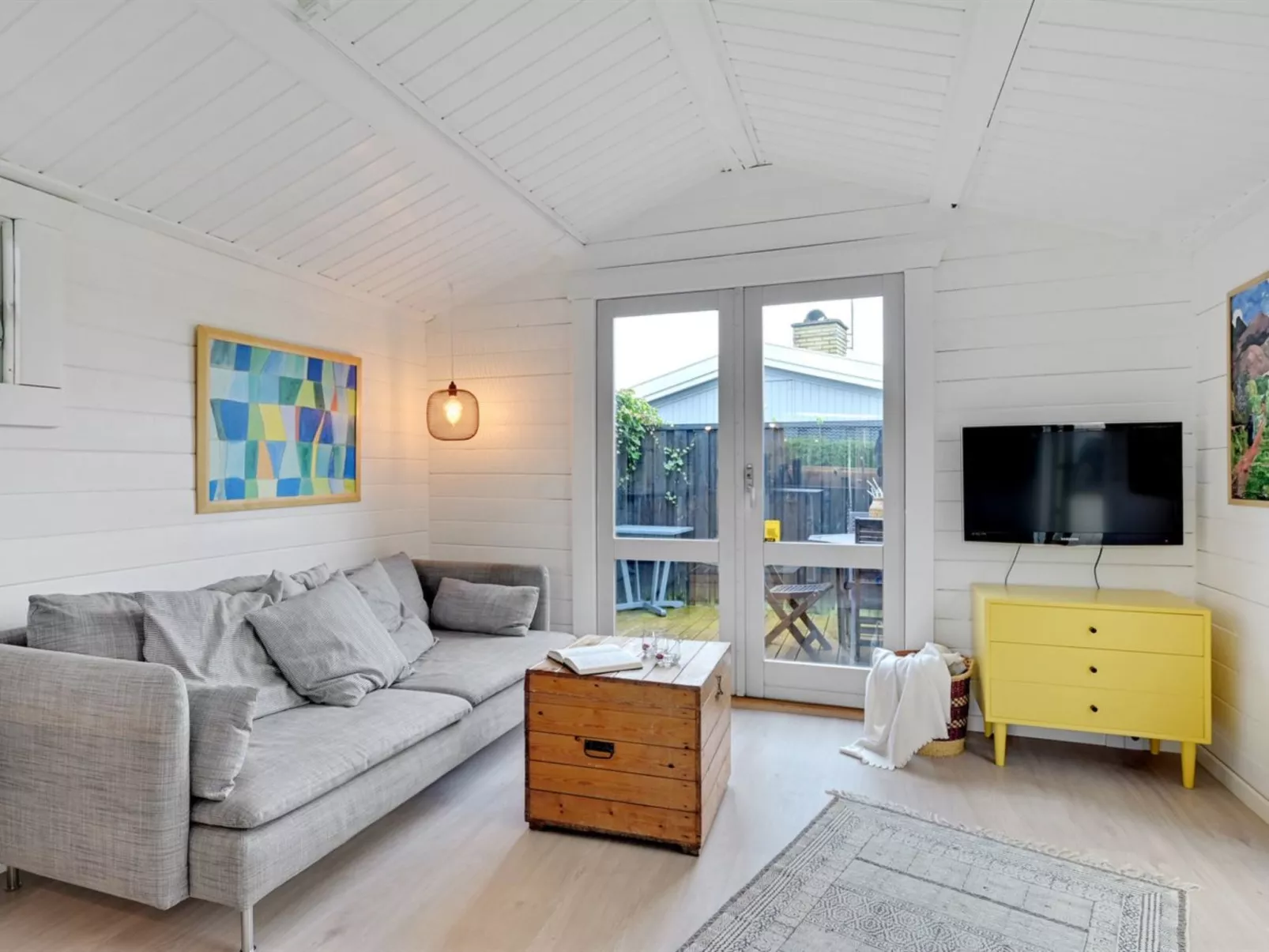 "Ragnhild" - all inclusive - 300m from the sea-Binnen