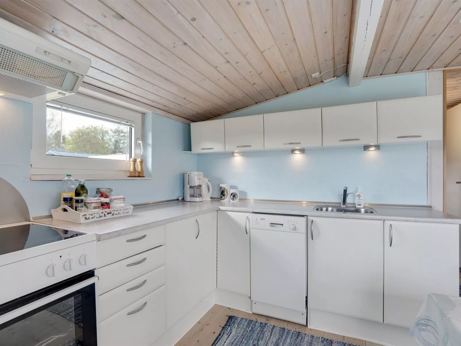 "Aarto" - 250m from the sea-Binnen