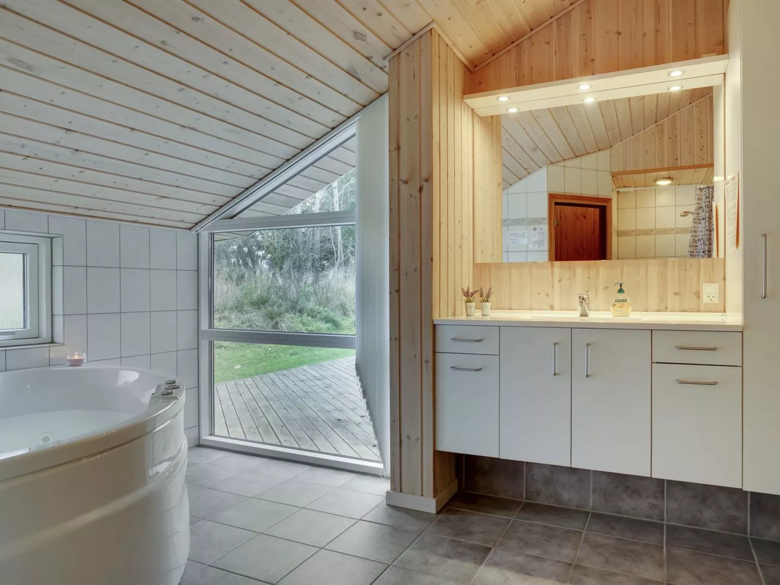 "Thorketil" - 1.1km from the sea-Binnen