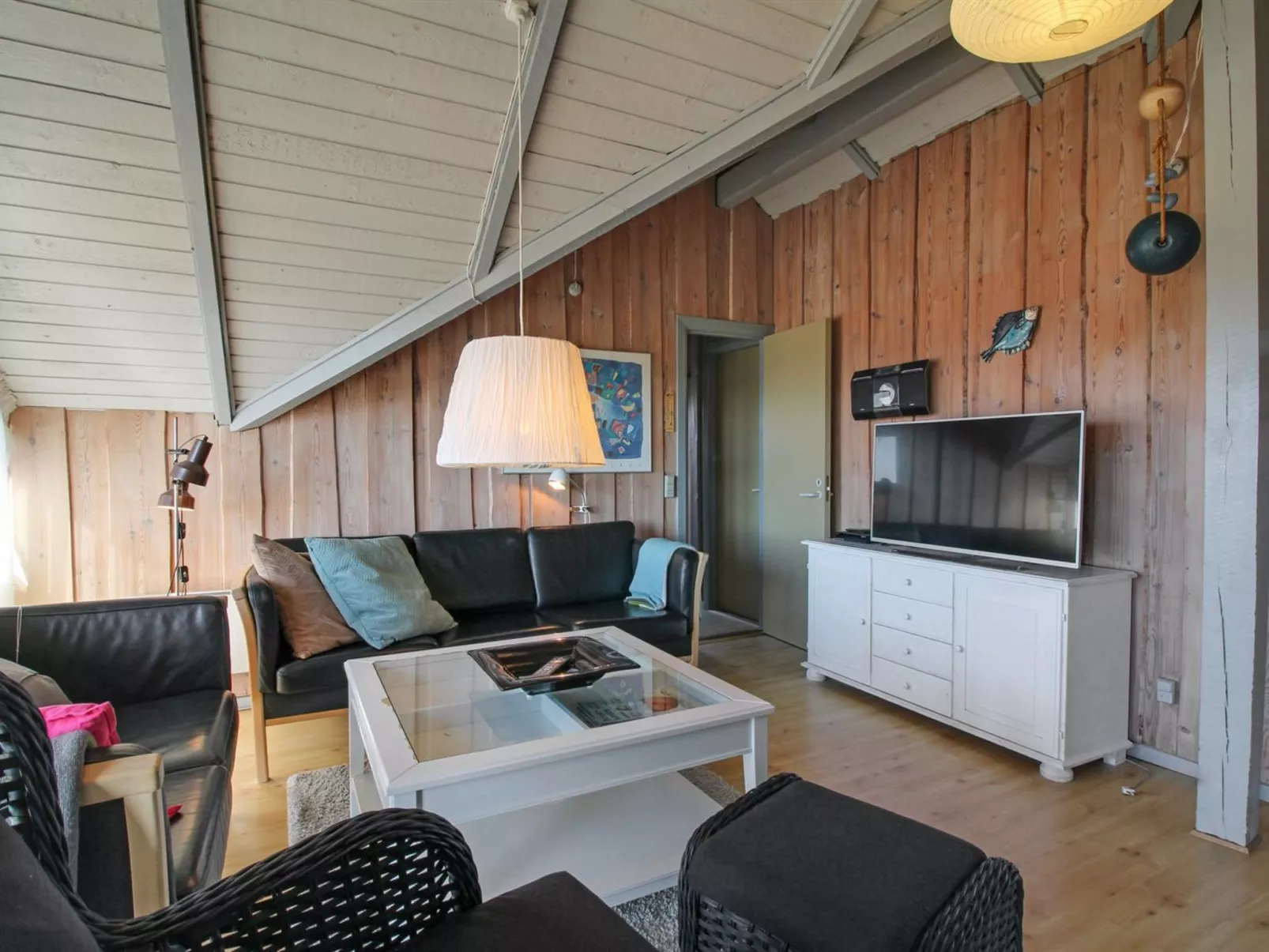 "Andrina" - 200m from the sea-Binnen