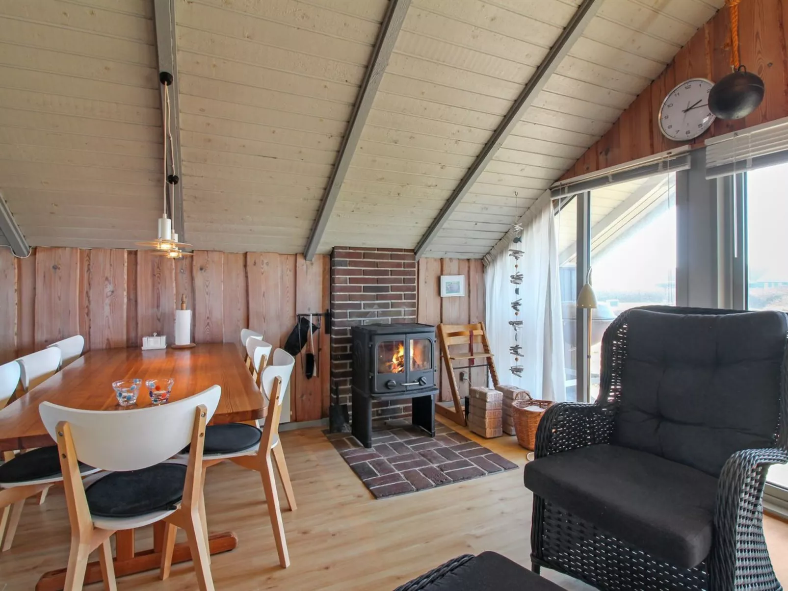 "Andrina" - 200m from the sea-Binnen