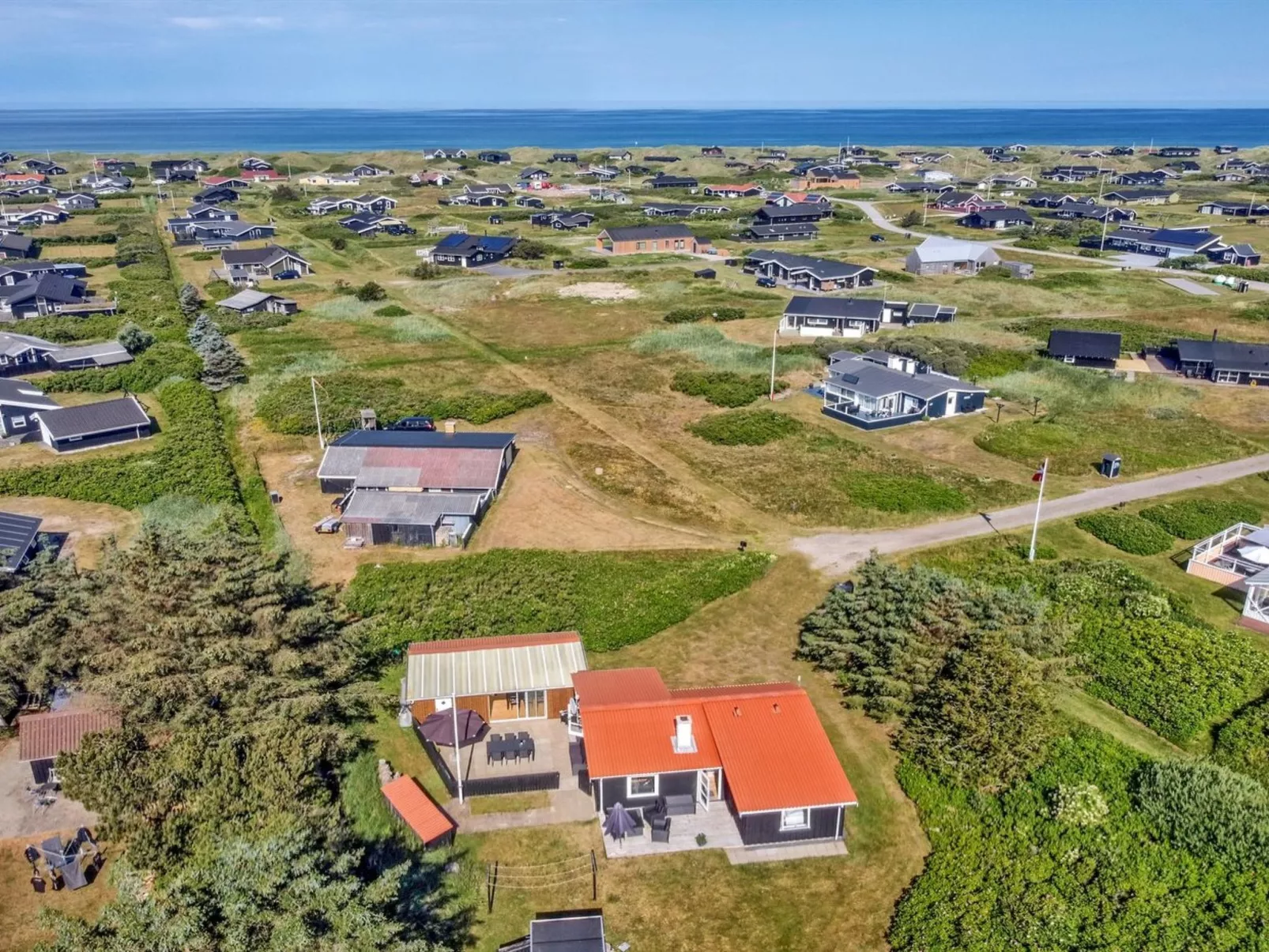 "Daren" - 600m from the sea-Binnen