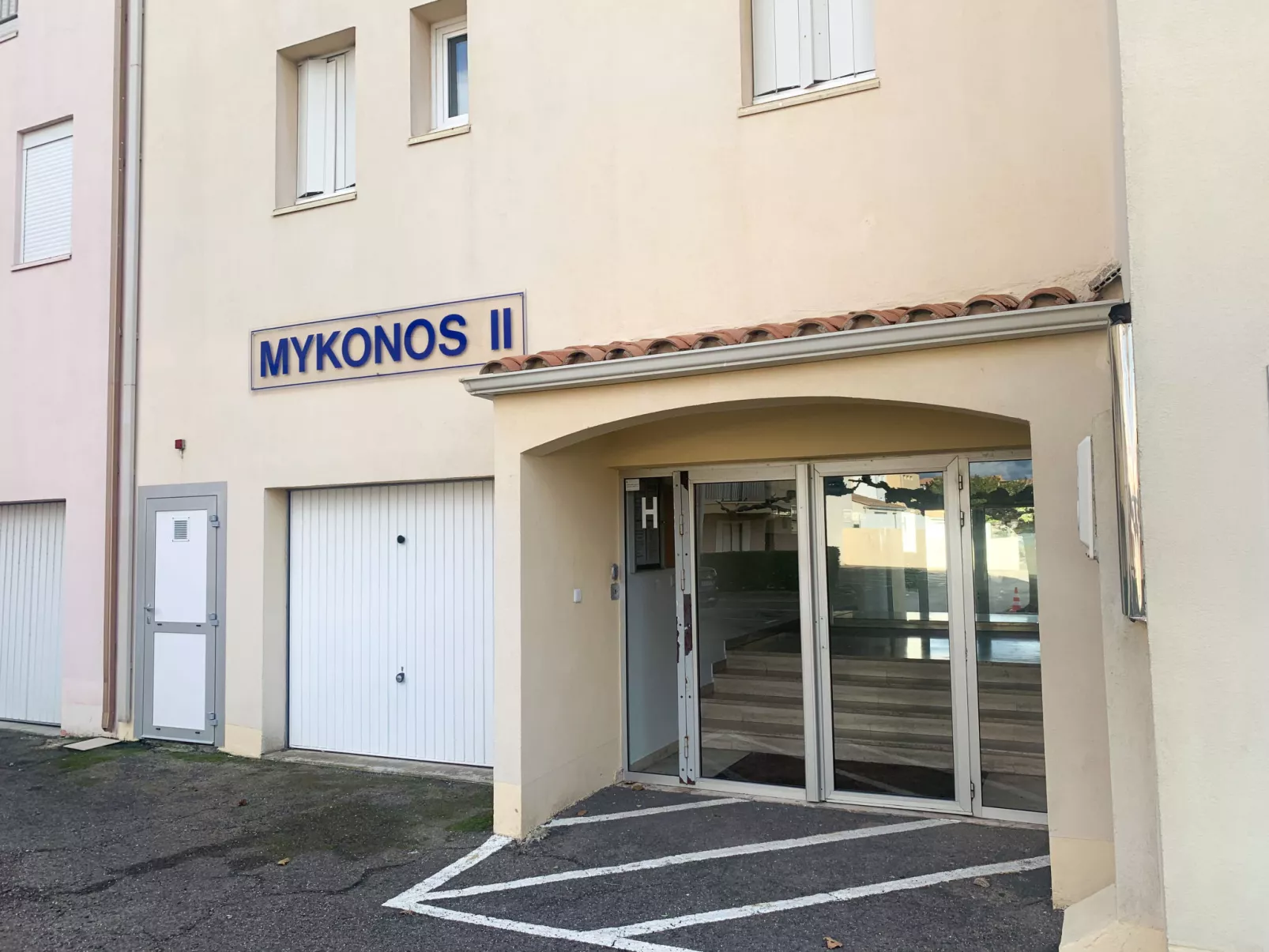 Le Mykonos II-Buiten