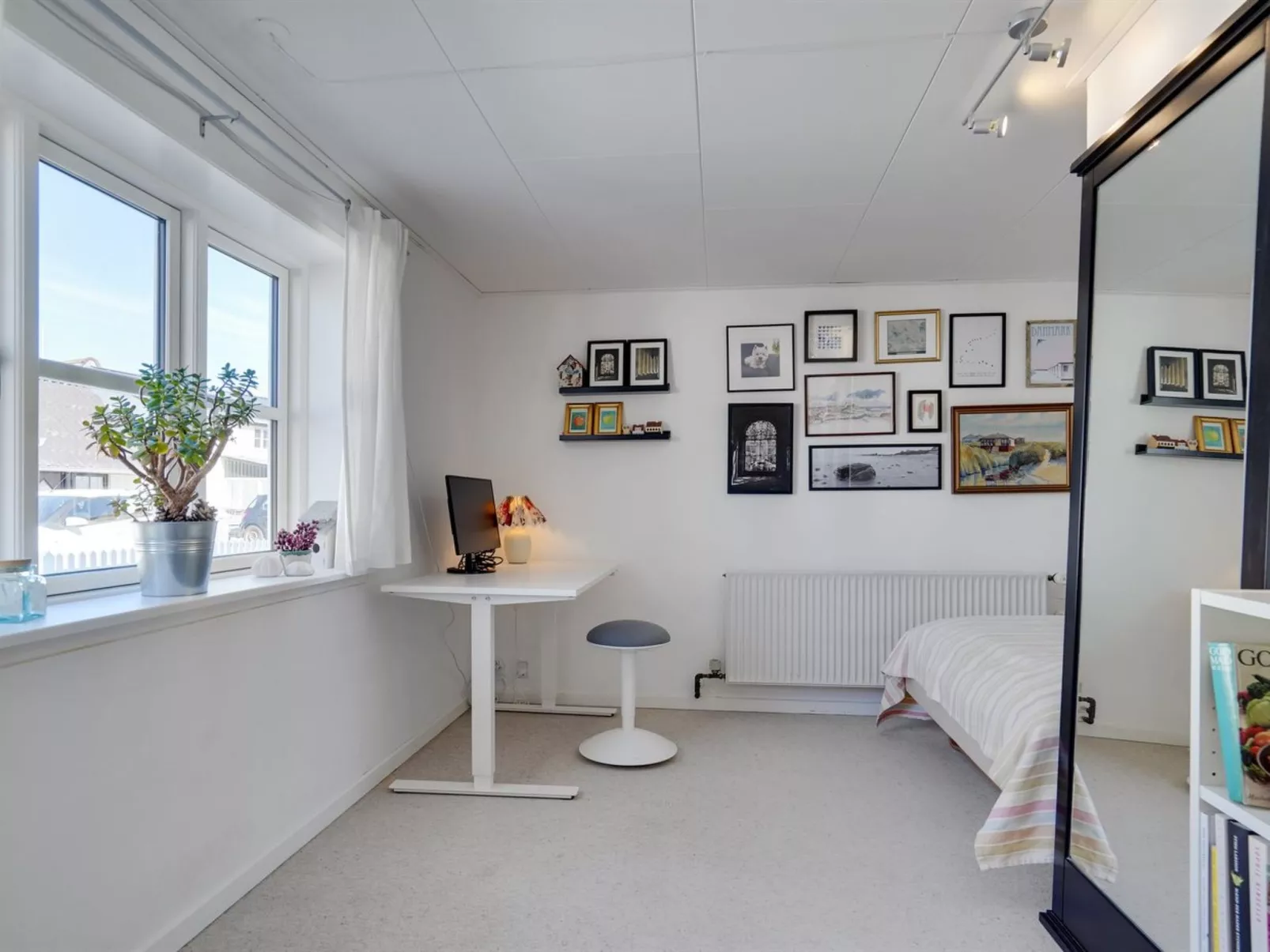 "Eyla" - 200m from the sea-Binnen