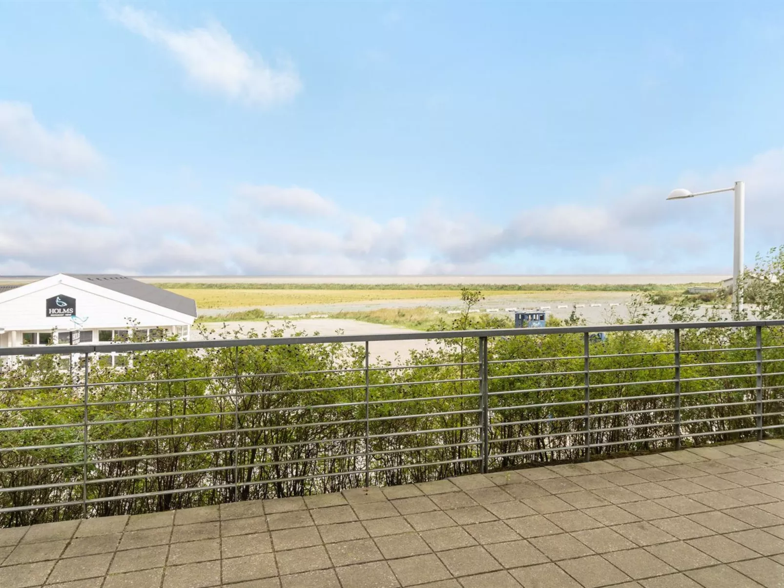 "Theis" - 100m from the sea-Binnen