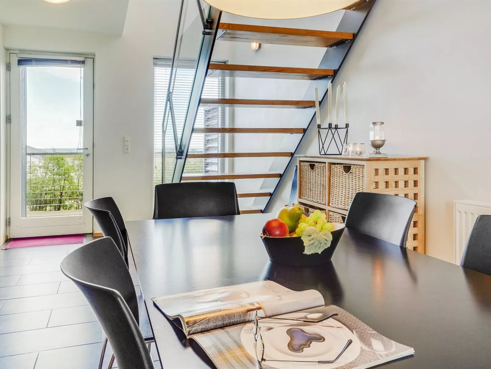 "Theis" - 100m from the sea-Binnen