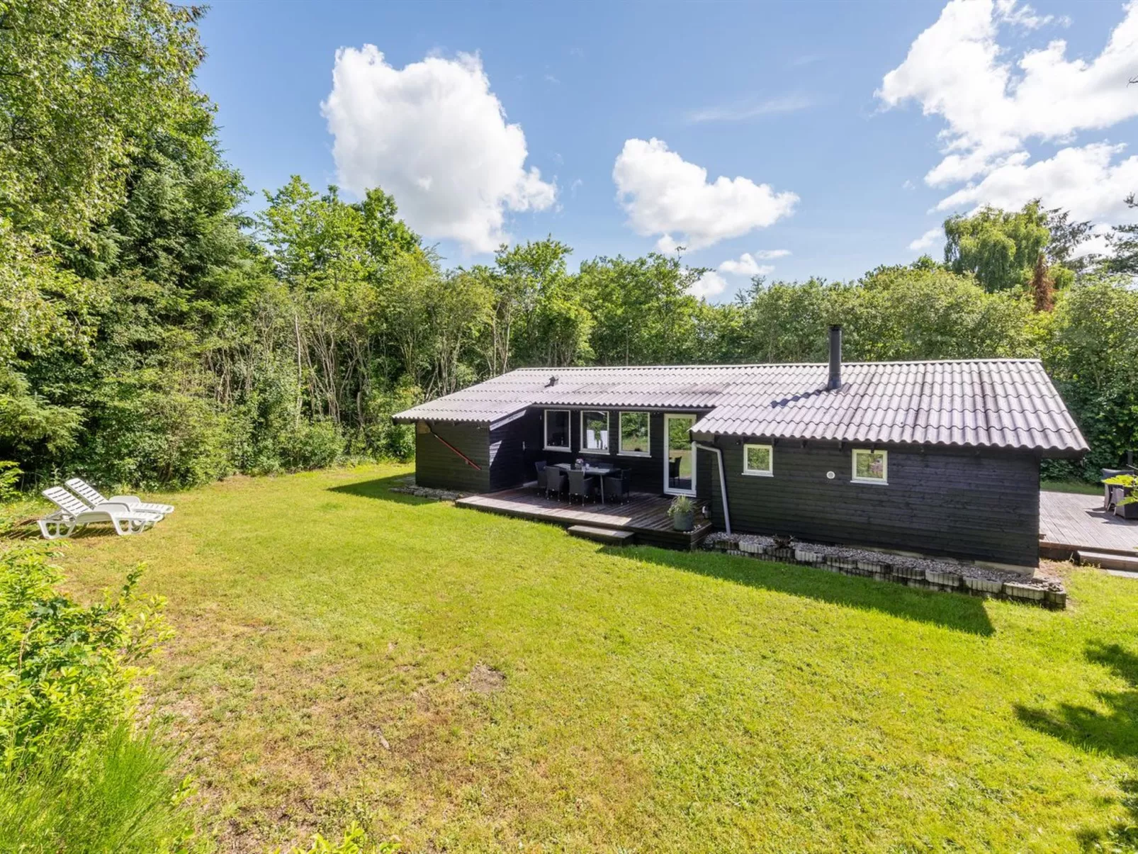 "Vitus" - 30km from the sea-Buiten