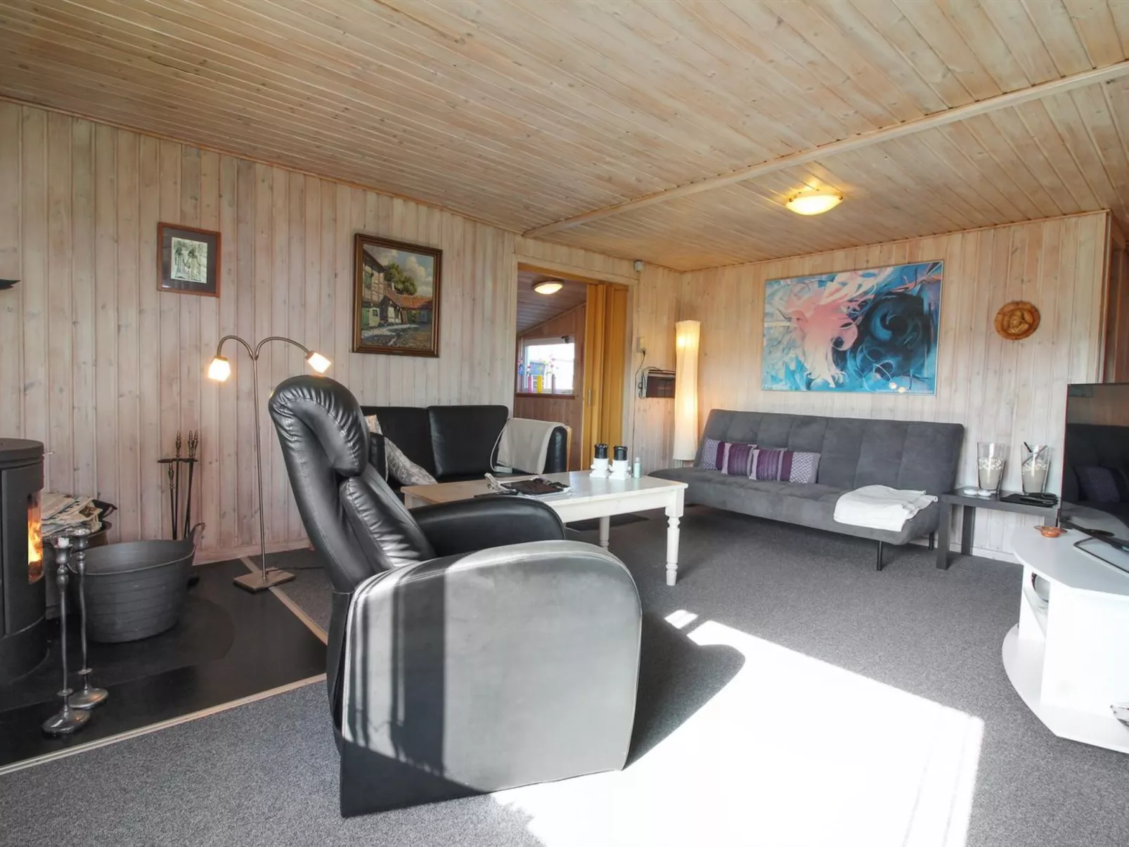 "Jarla" - 250m from the sea-Binnen